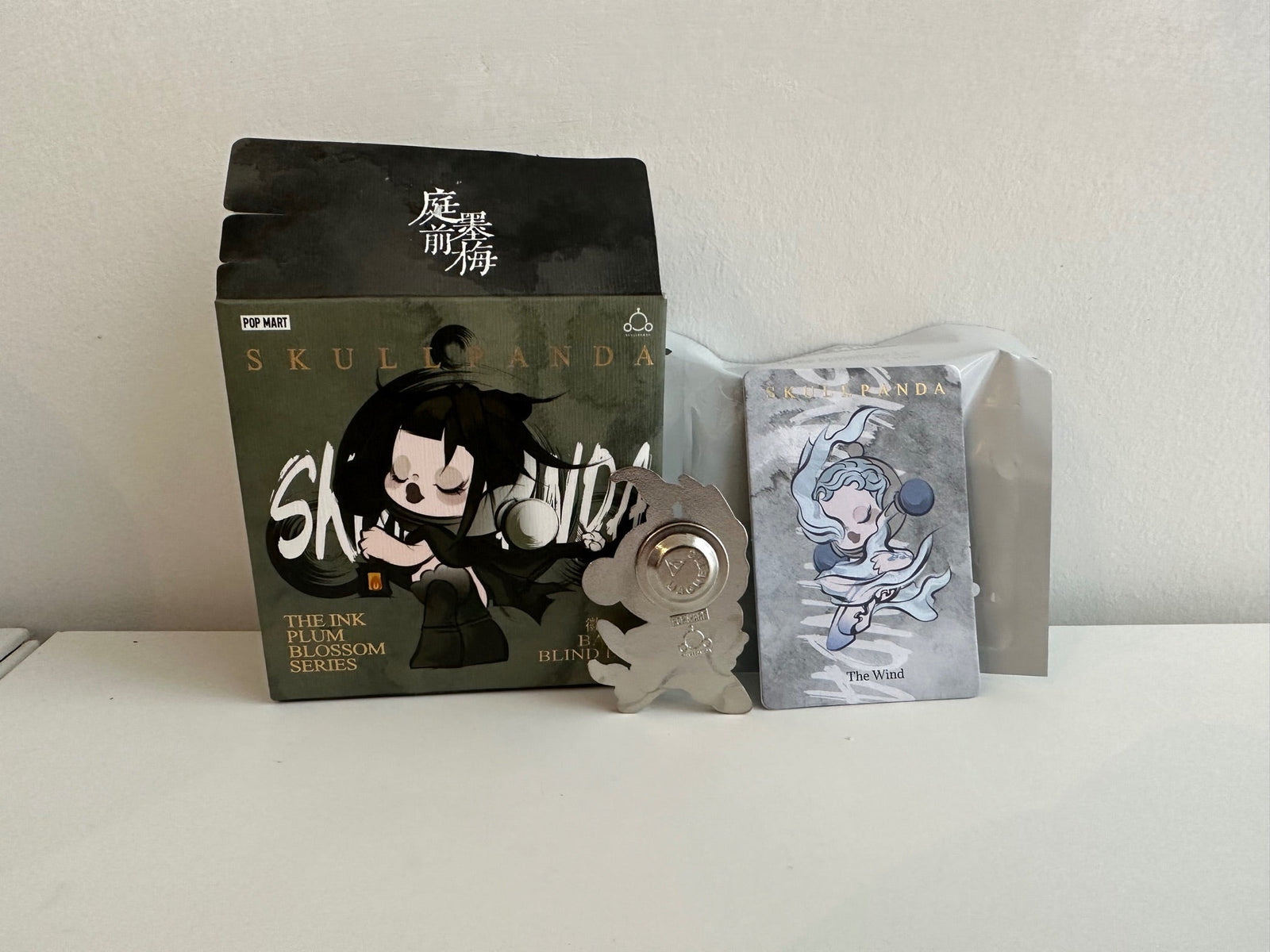 The Wind - SKULLPANDA The Ink Plum Blossom Series-Badge by POP MART - 2