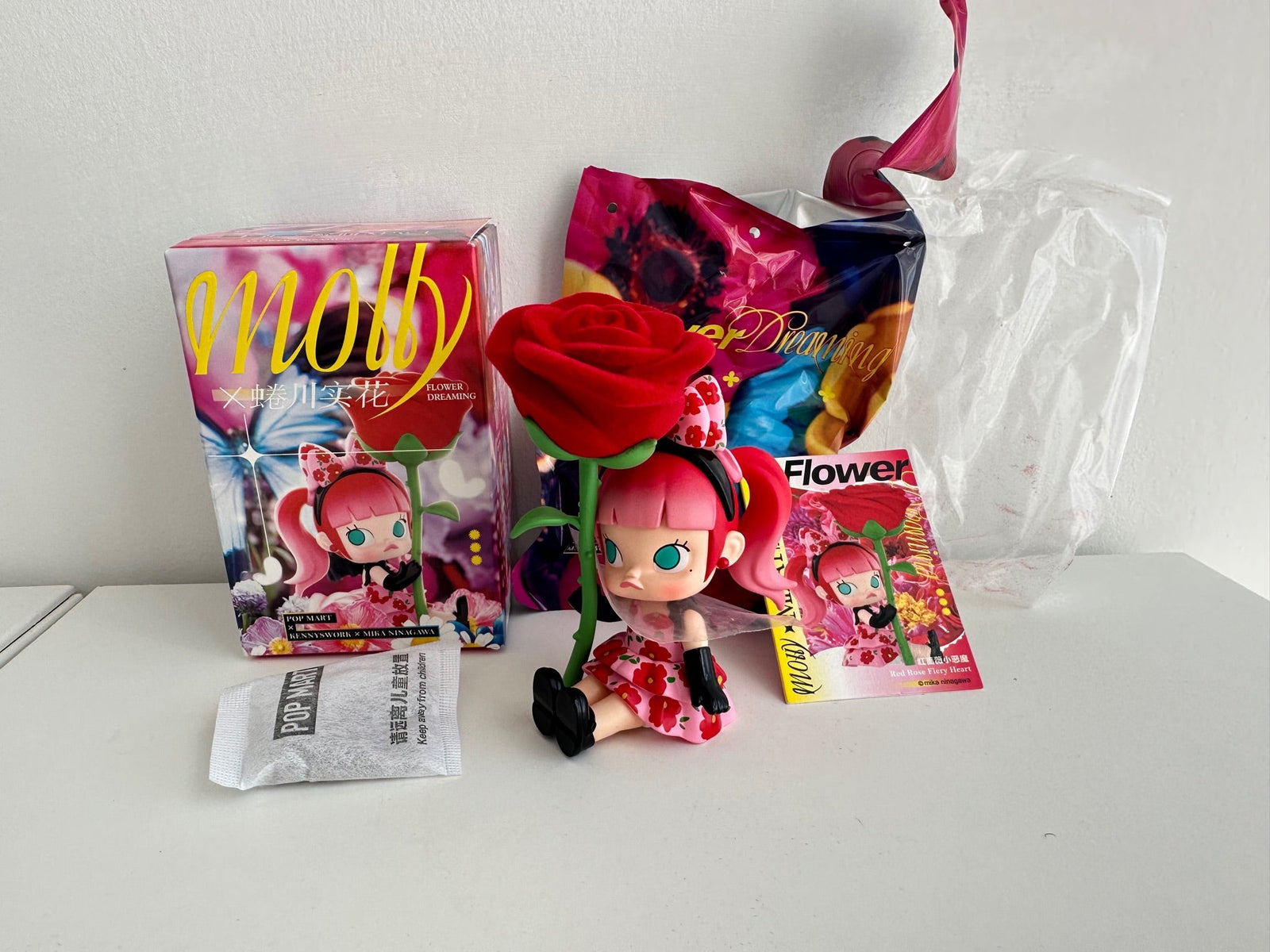 Red Rose Fiery Heart - Molly Flower Dreaming by POPMART - 2