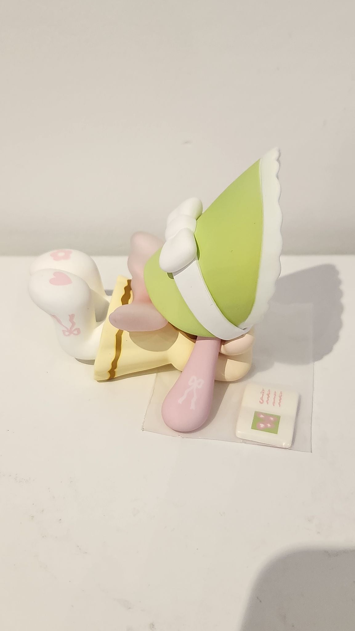 Leisure Time - Picnic with Butterfly by Finding Unicorn x Aamy - 1