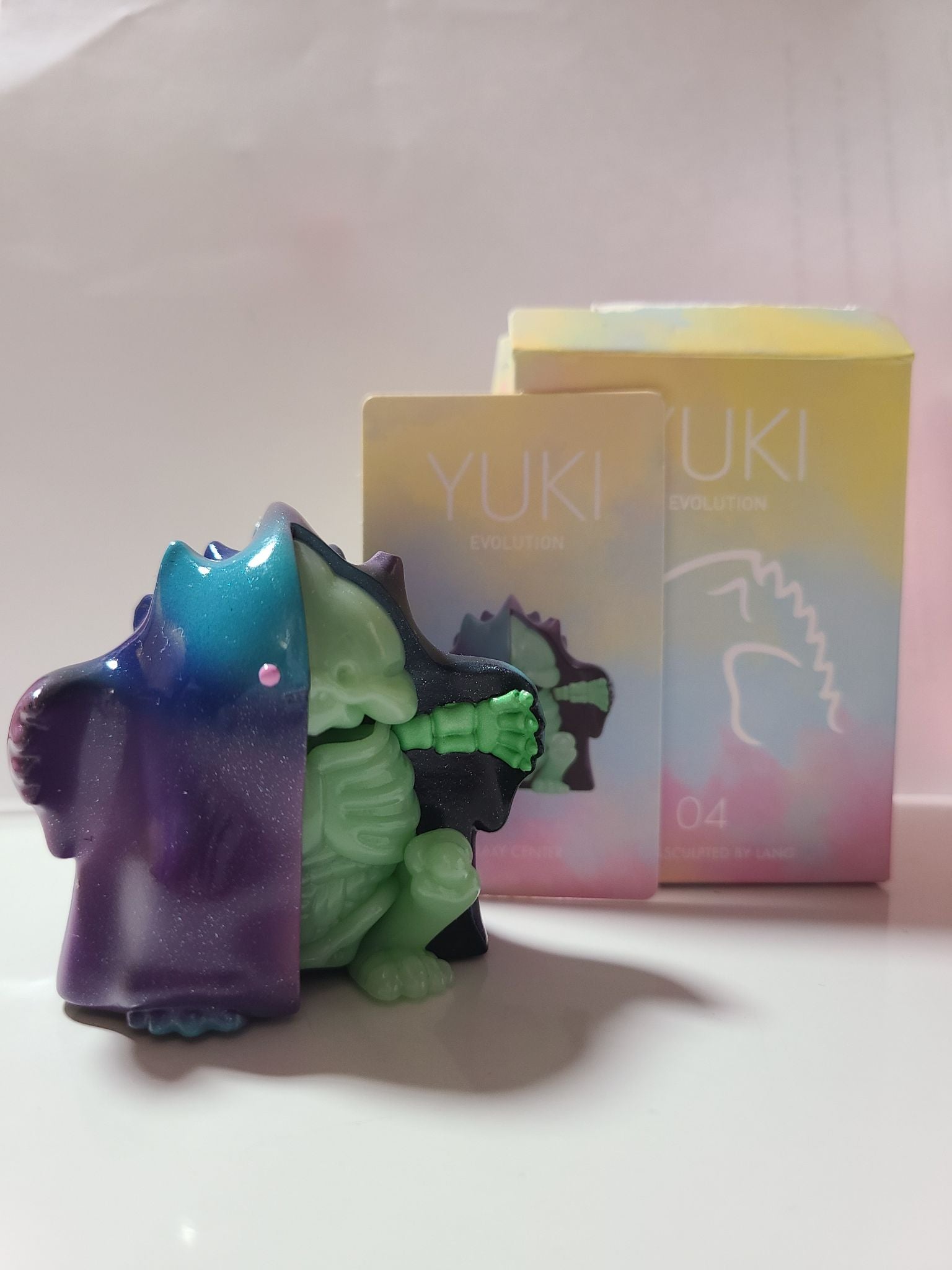 Galaxy Center - Yuki Evolution Series by POPMART - 1