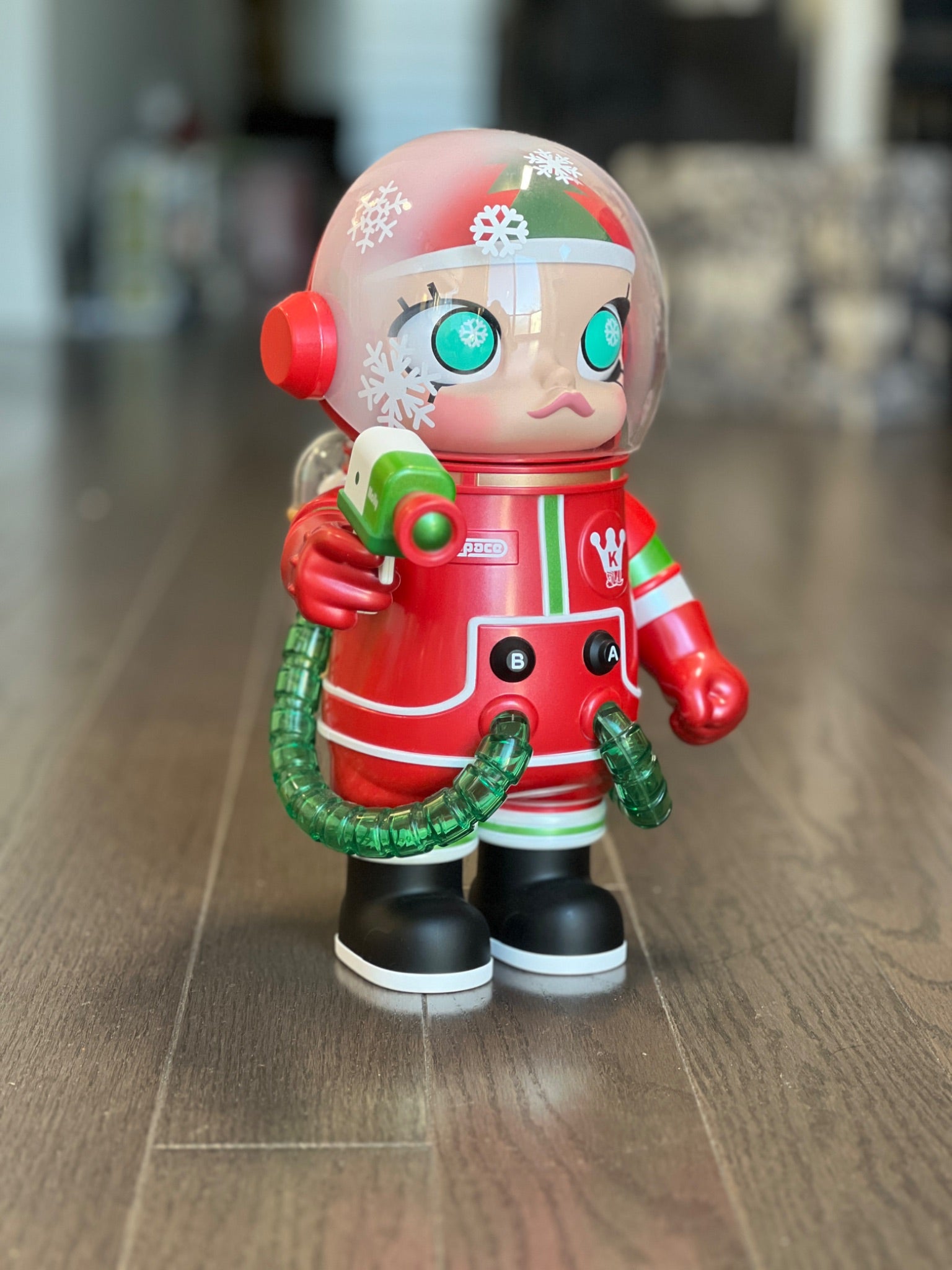 Pop Mart MEGA Space Molly Christmas 400% - 2