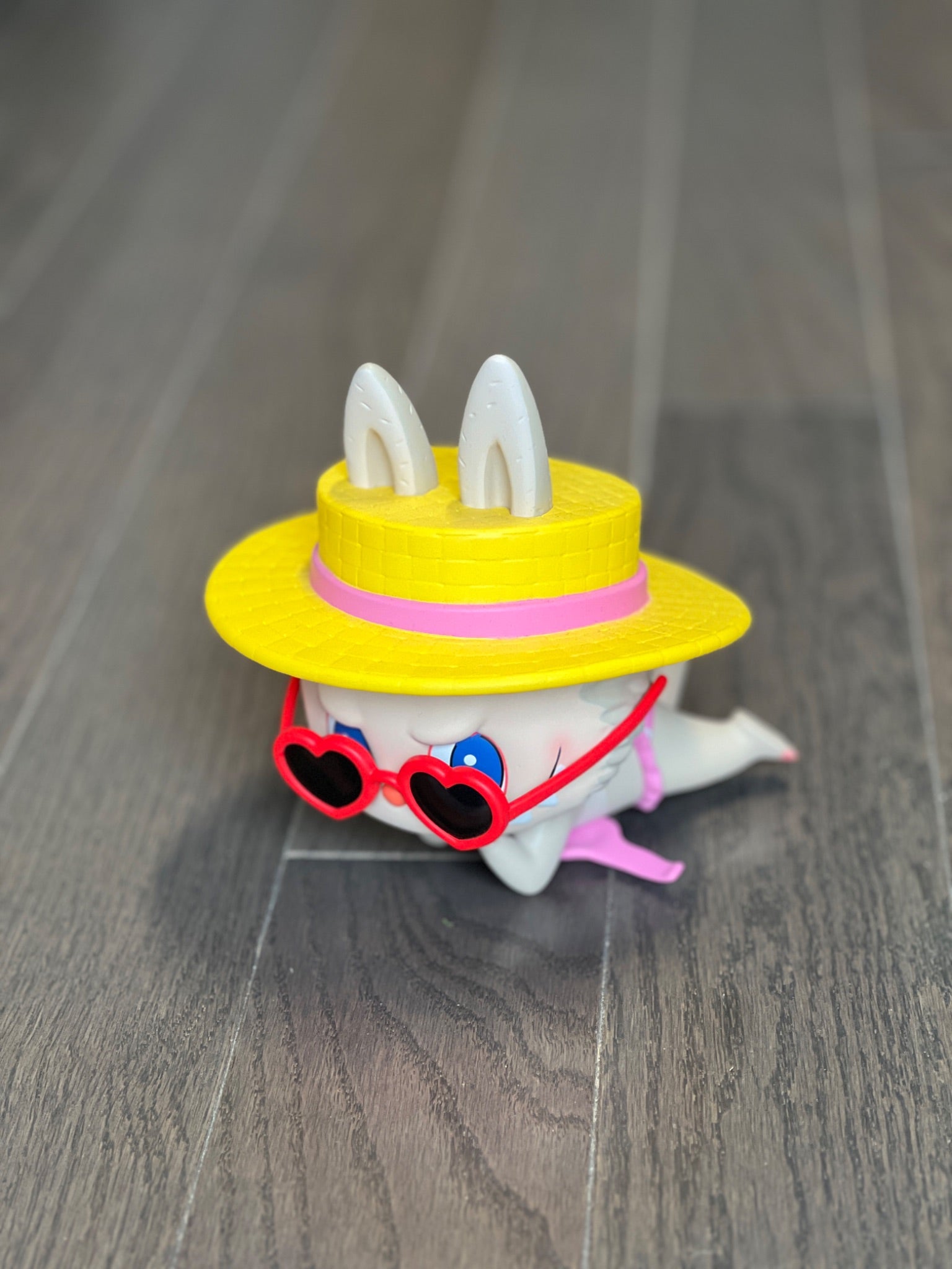 Pop Mart LABUBU Beach Figurine - 2