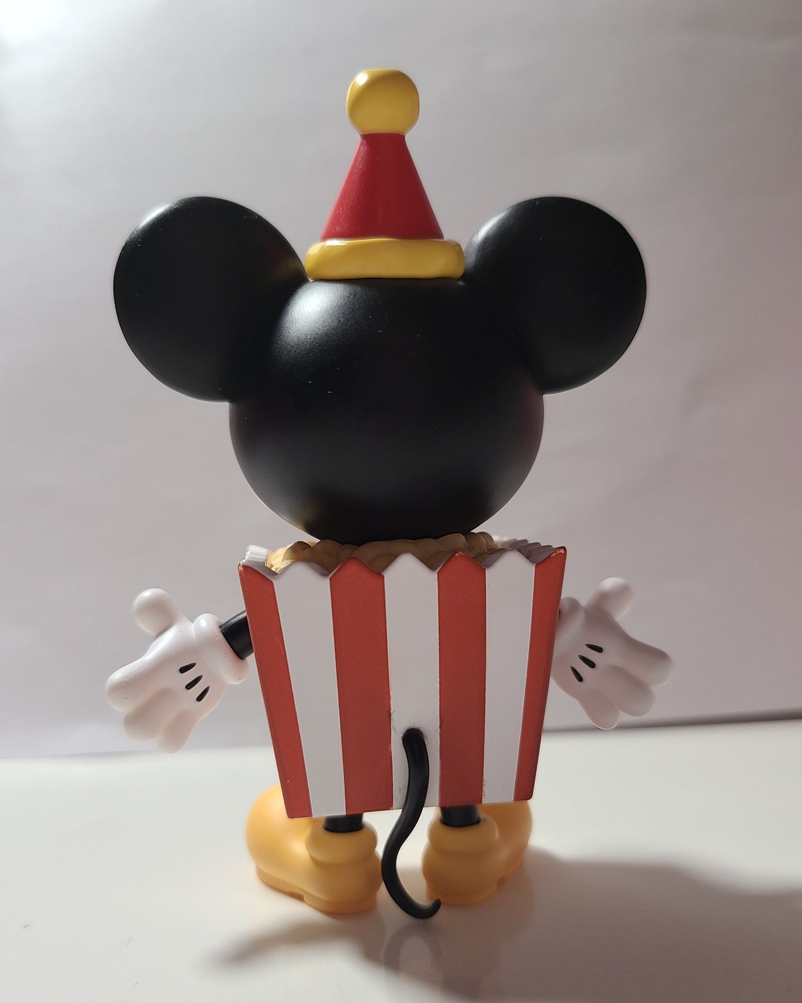 Popcorn Mickey - Mickey Ever-Curious - by POPMART - 2