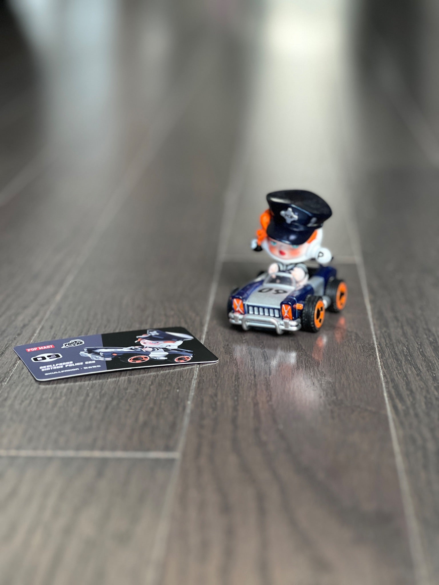Skullpanda Vintage police car - POP MART POPCAR Super Track Series Blind Box - 2