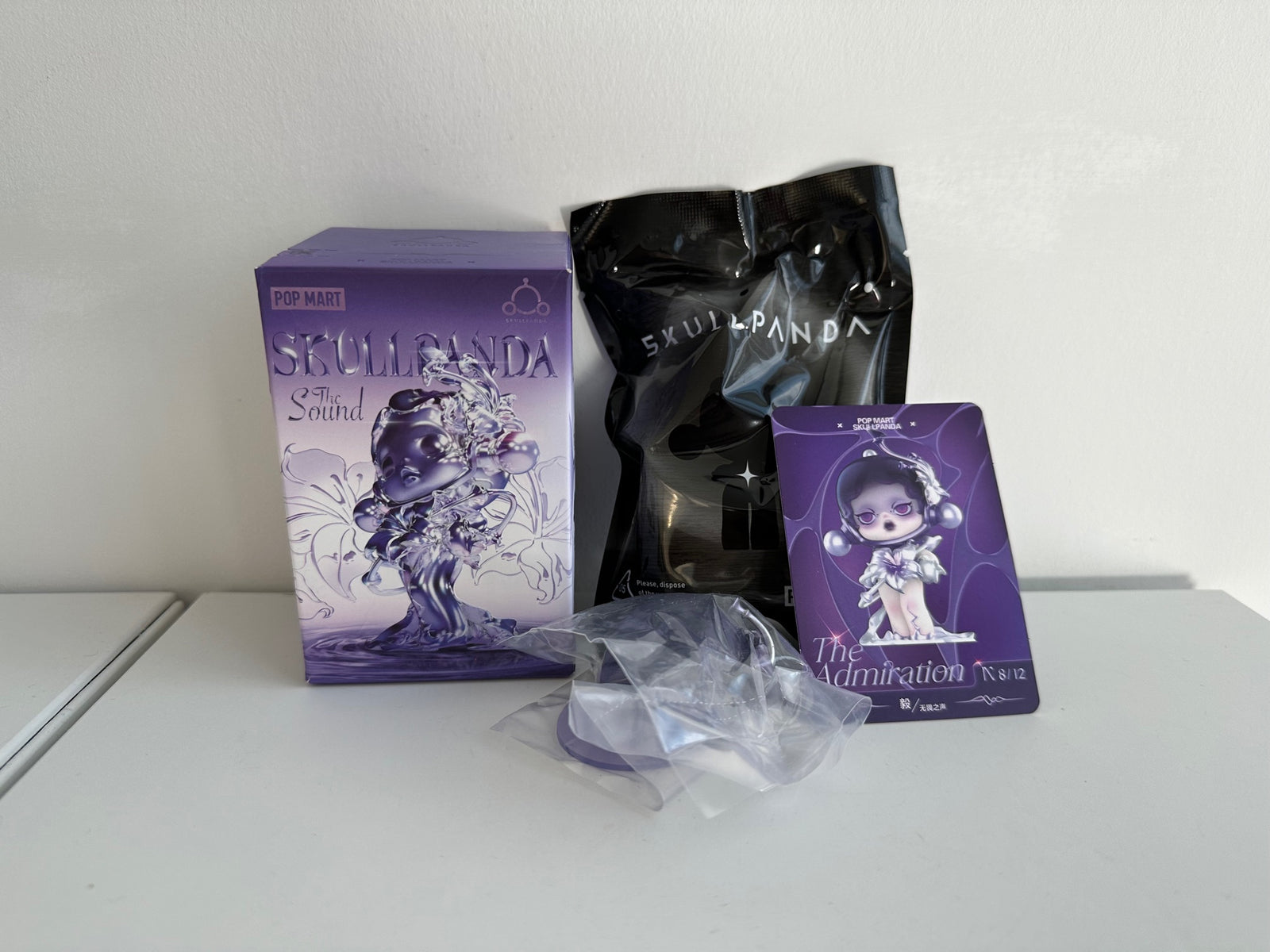 The Admiration - SKULLPANDA The Sound Series Figures by POP MART - 1