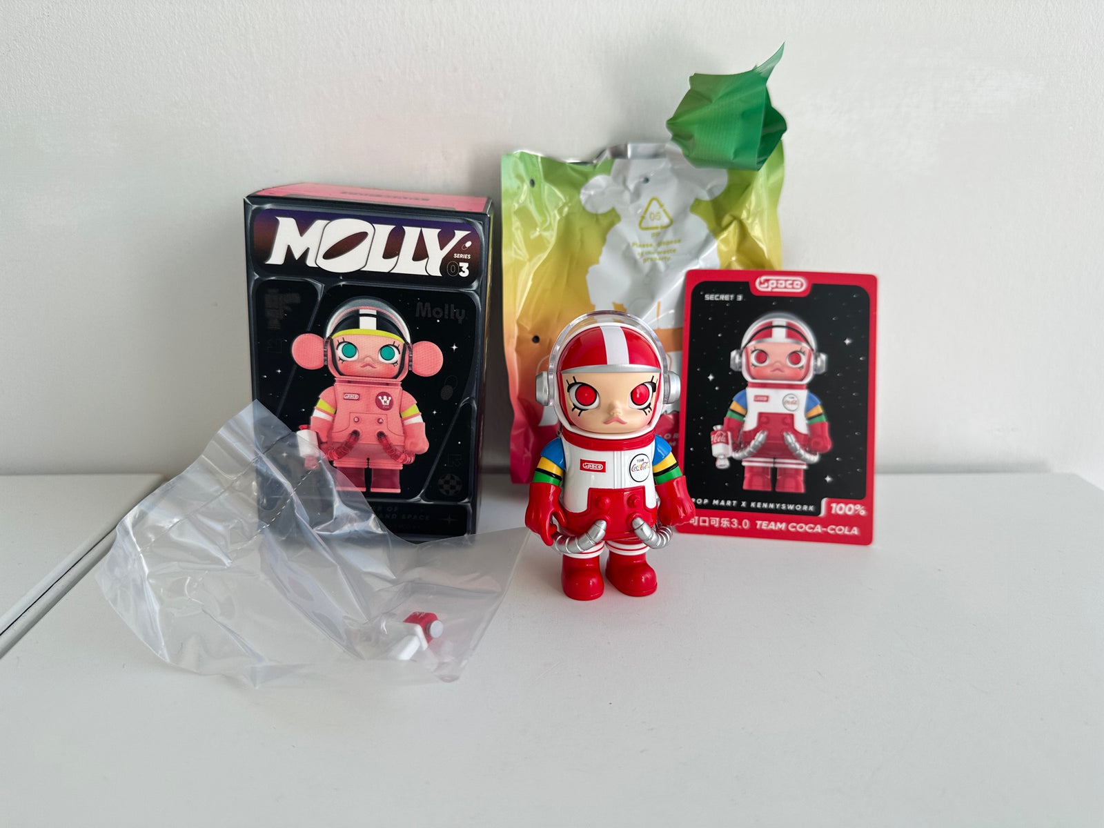 TEAM COCA-COLA - MEGA SPACE MOLLY 100% Series 3 by POP MART - 2