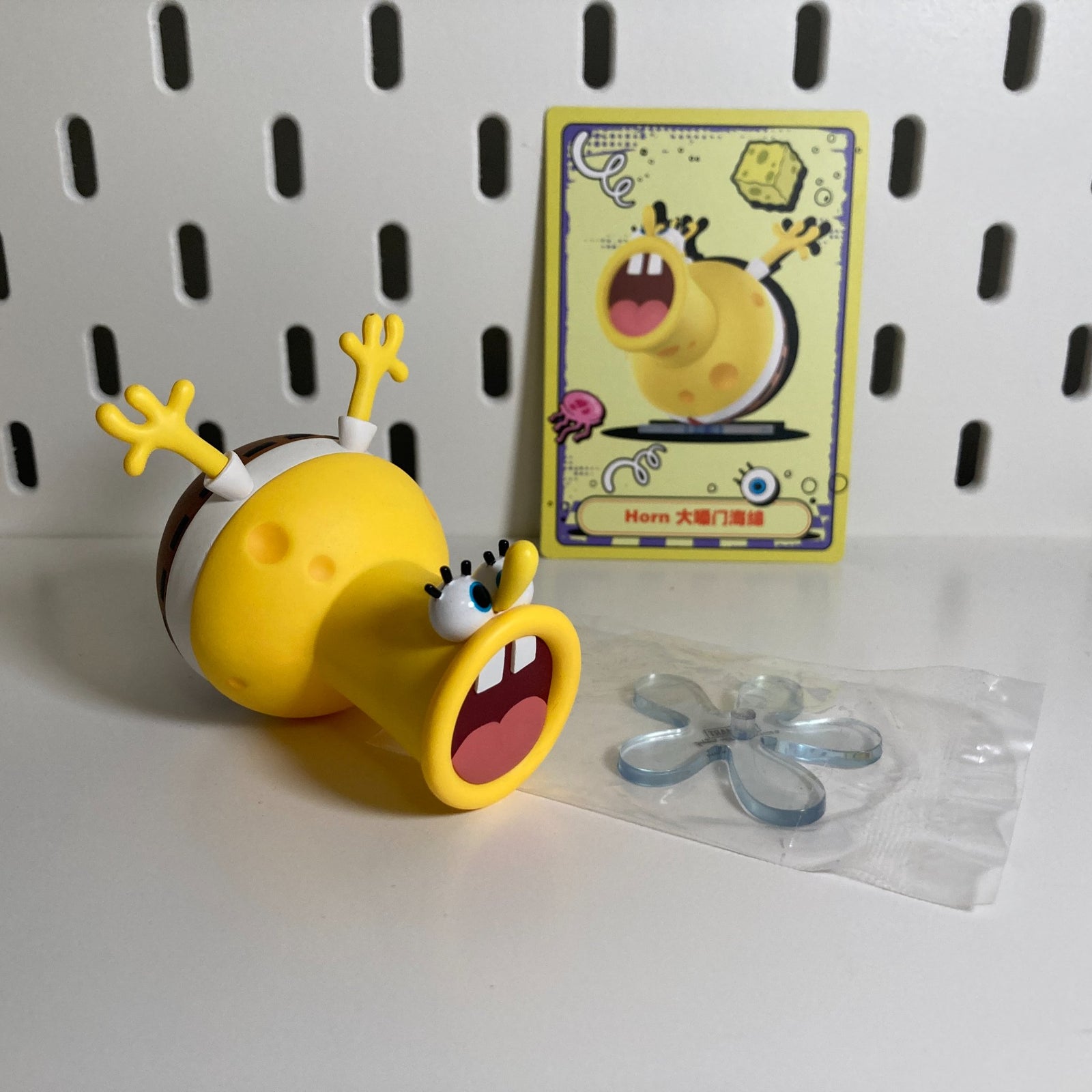 Horn- SpongeBob SquarePants Daily Quirks Series by POP MART - 1