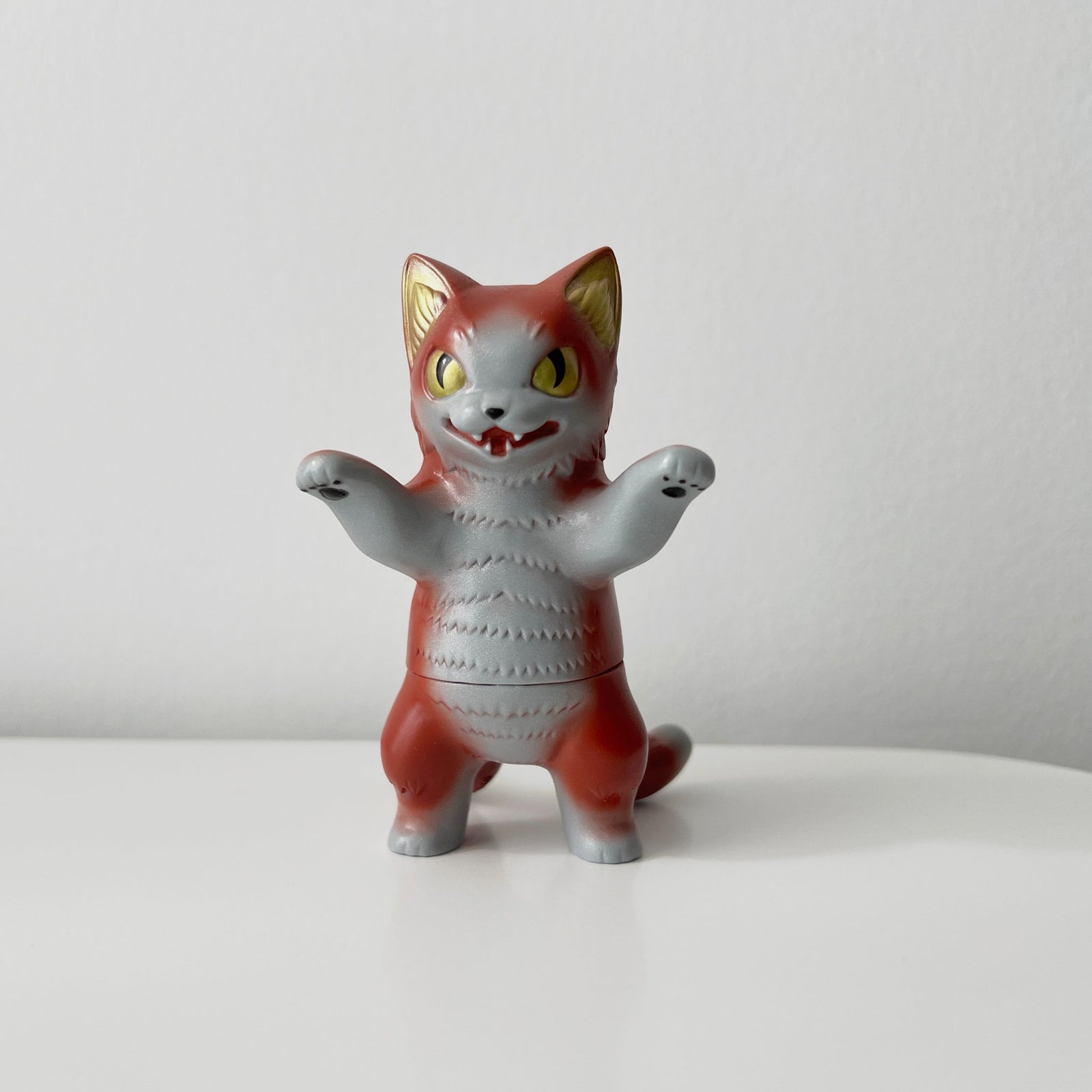 KONATSUYA - Gold eyes orange back Negora - 4