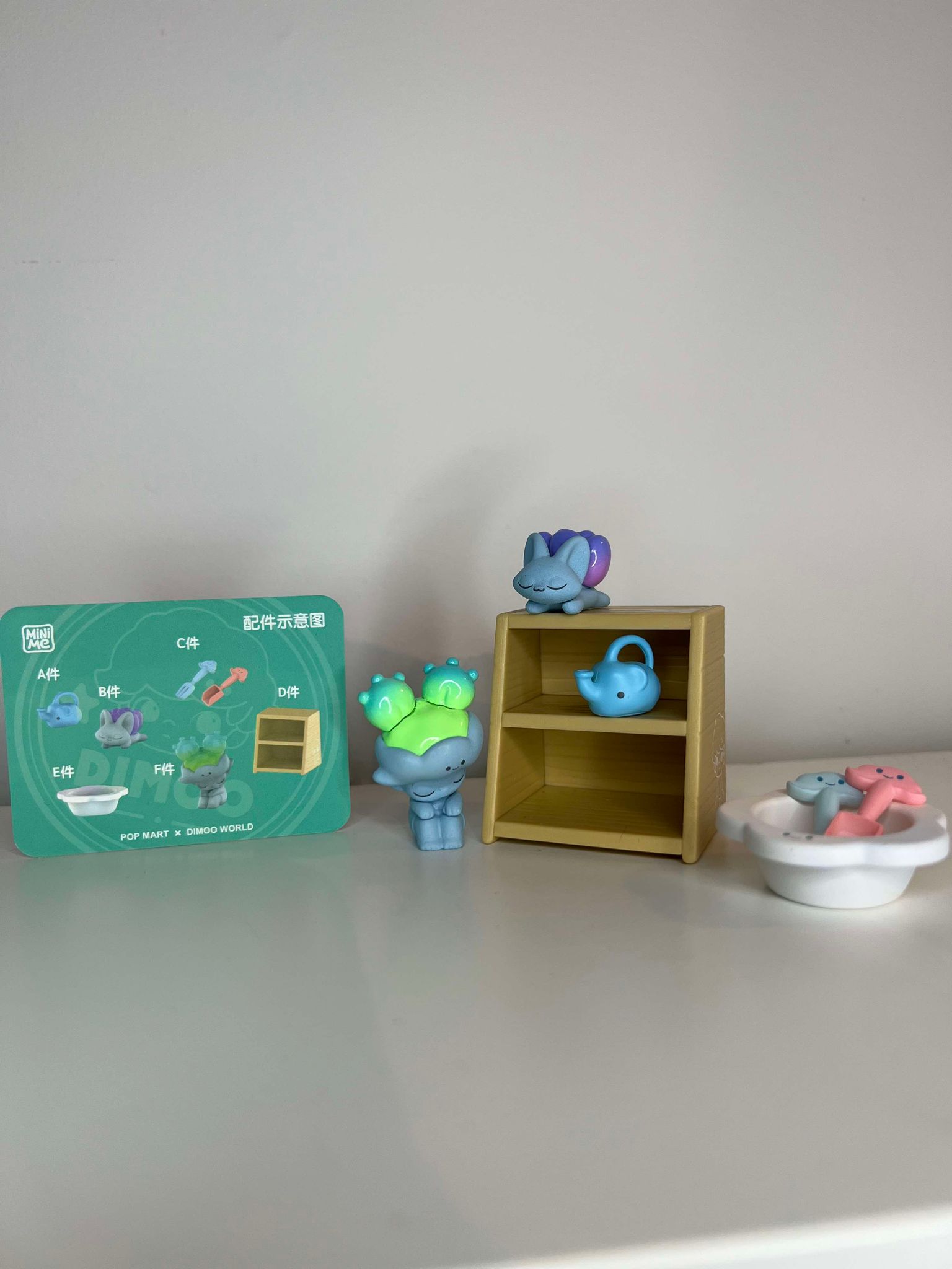 Gardening Moment - Dimoo Homebody series by POP MART - 2