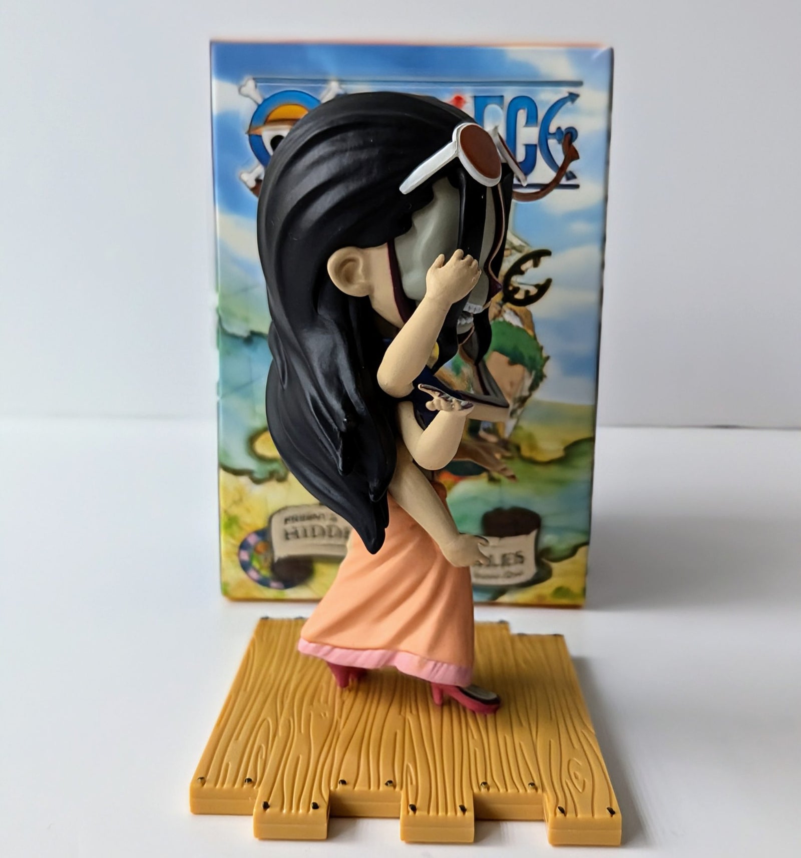 Nico Robin - Freeny's Hidden Dissectibles One Piece Series One - Mighty Jaxx - 4