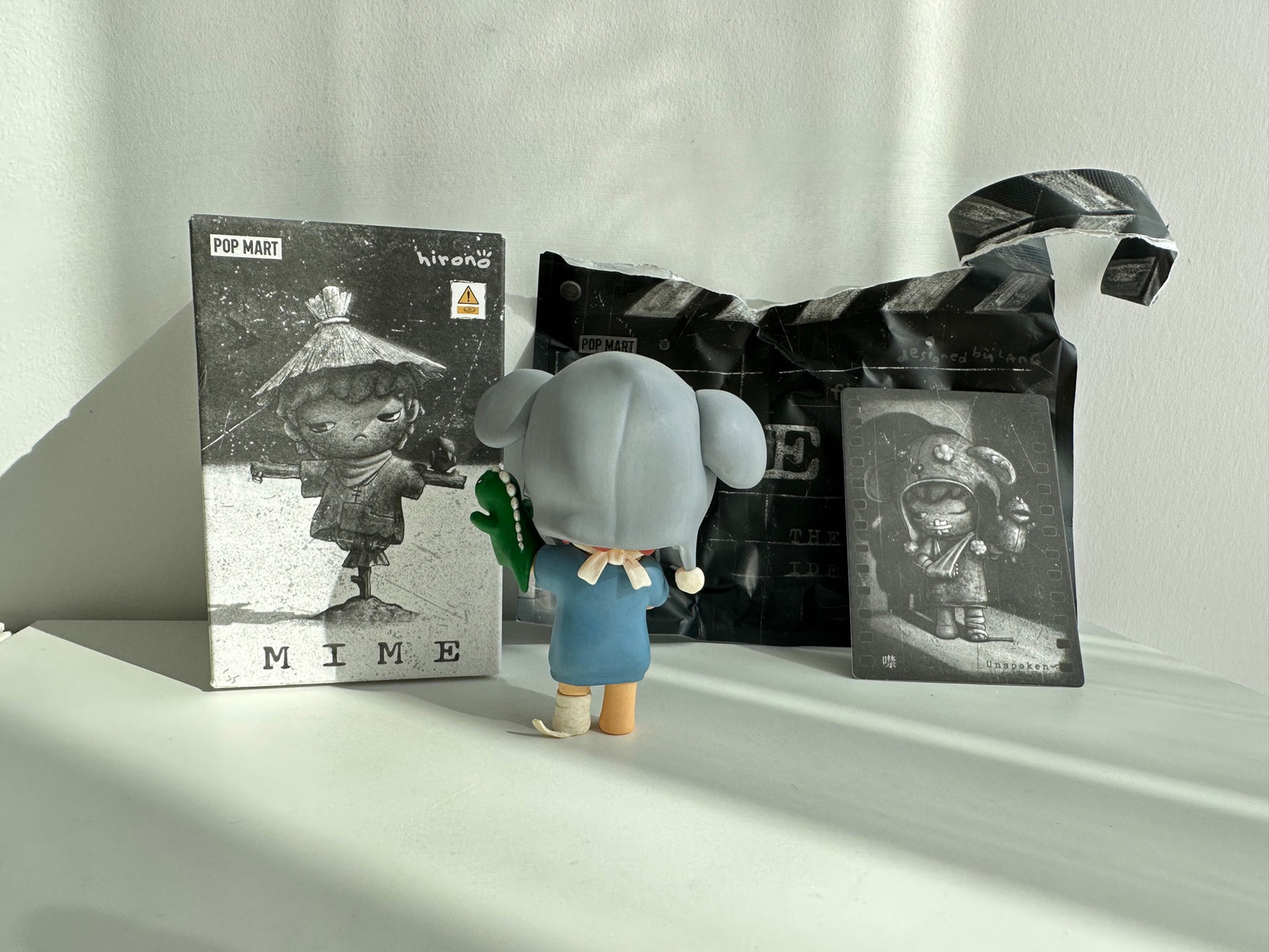 Unspoken - Hirono Mime Blind Box Series by POP MART - 3