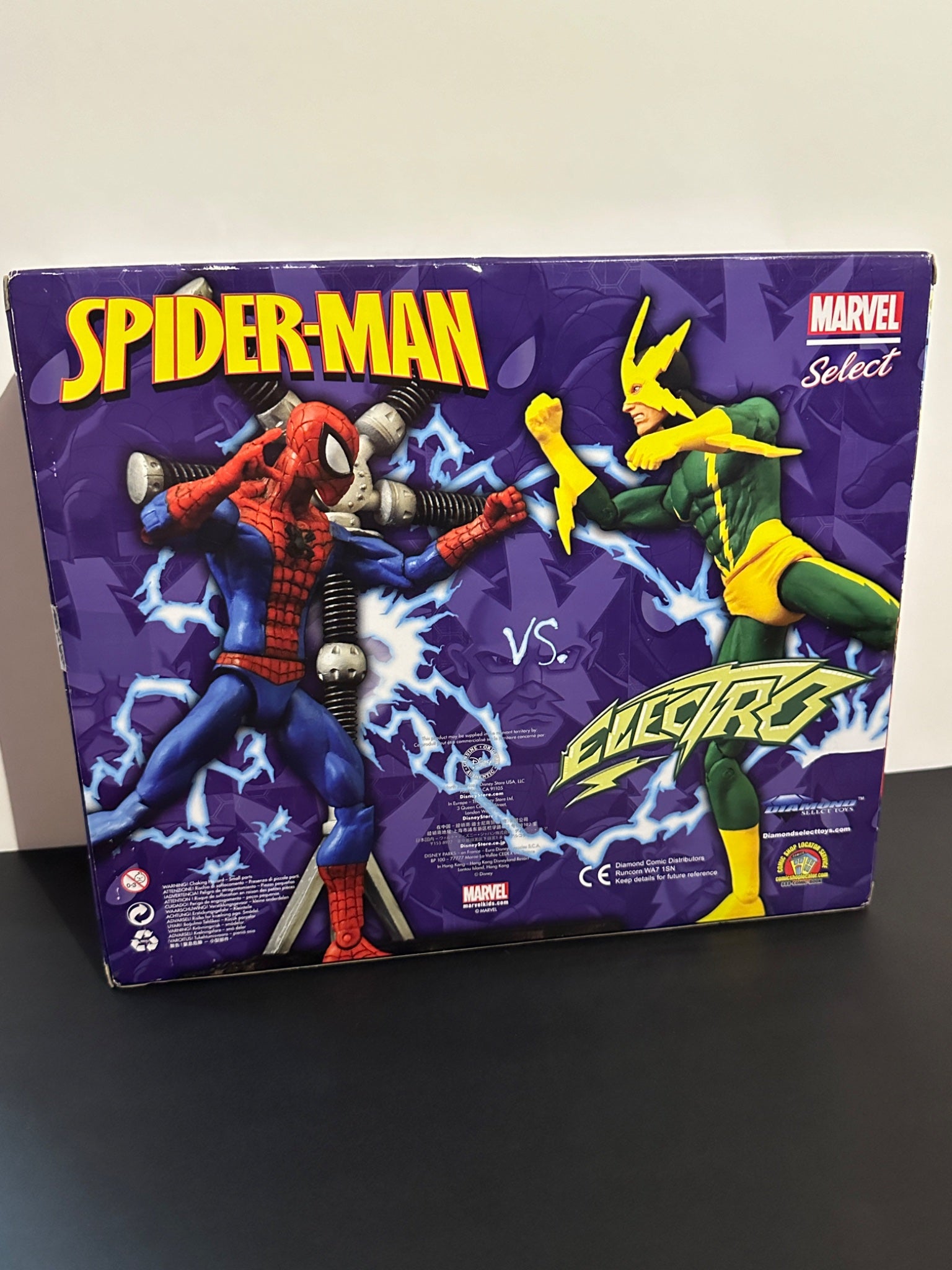 Marvel Select - Disney Store - Spider-Man and Electro Action Figures - 2