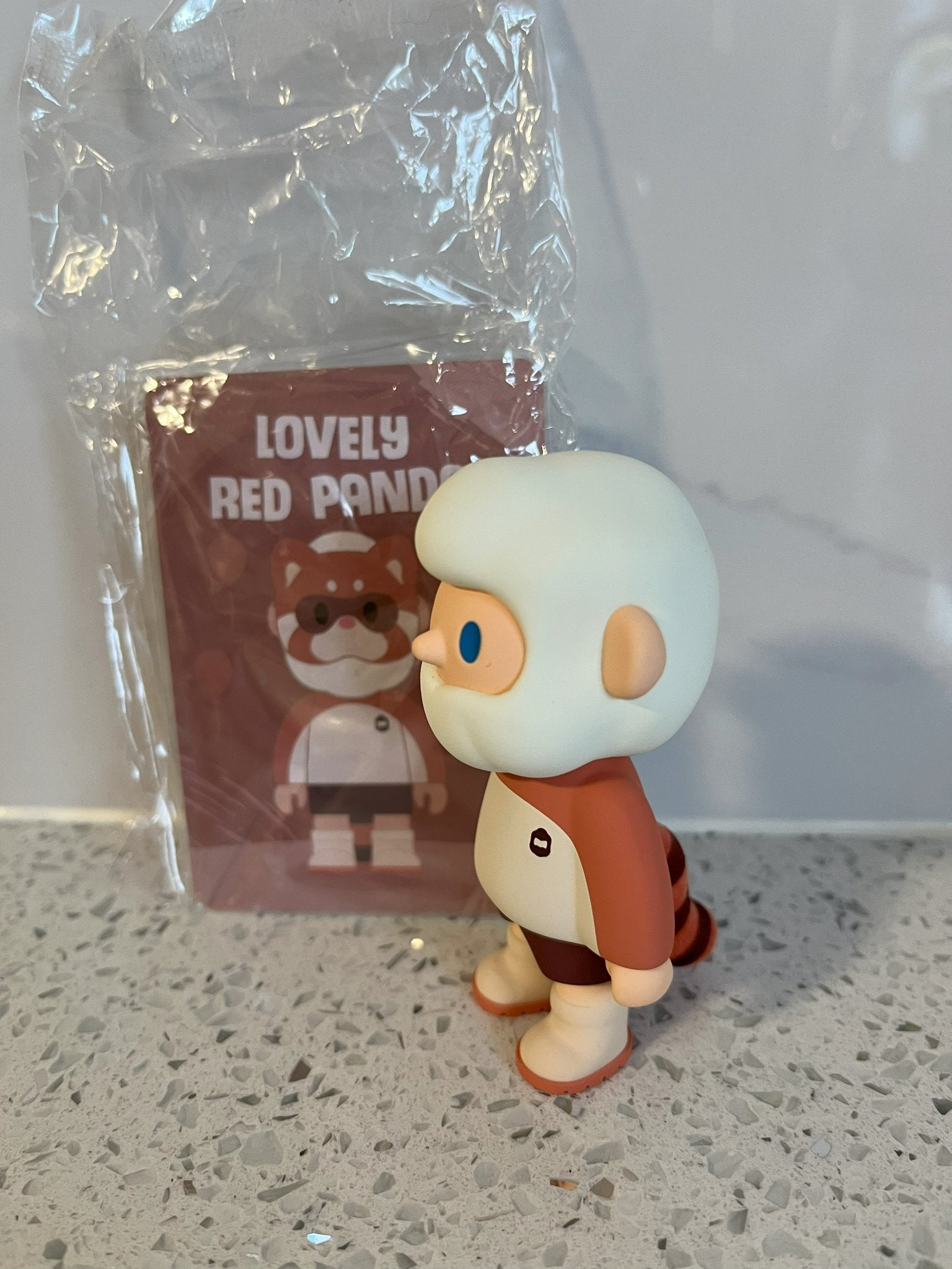 Lovely Red Panda (missing mask) Farmer Bob by Finding Unicorn - 2