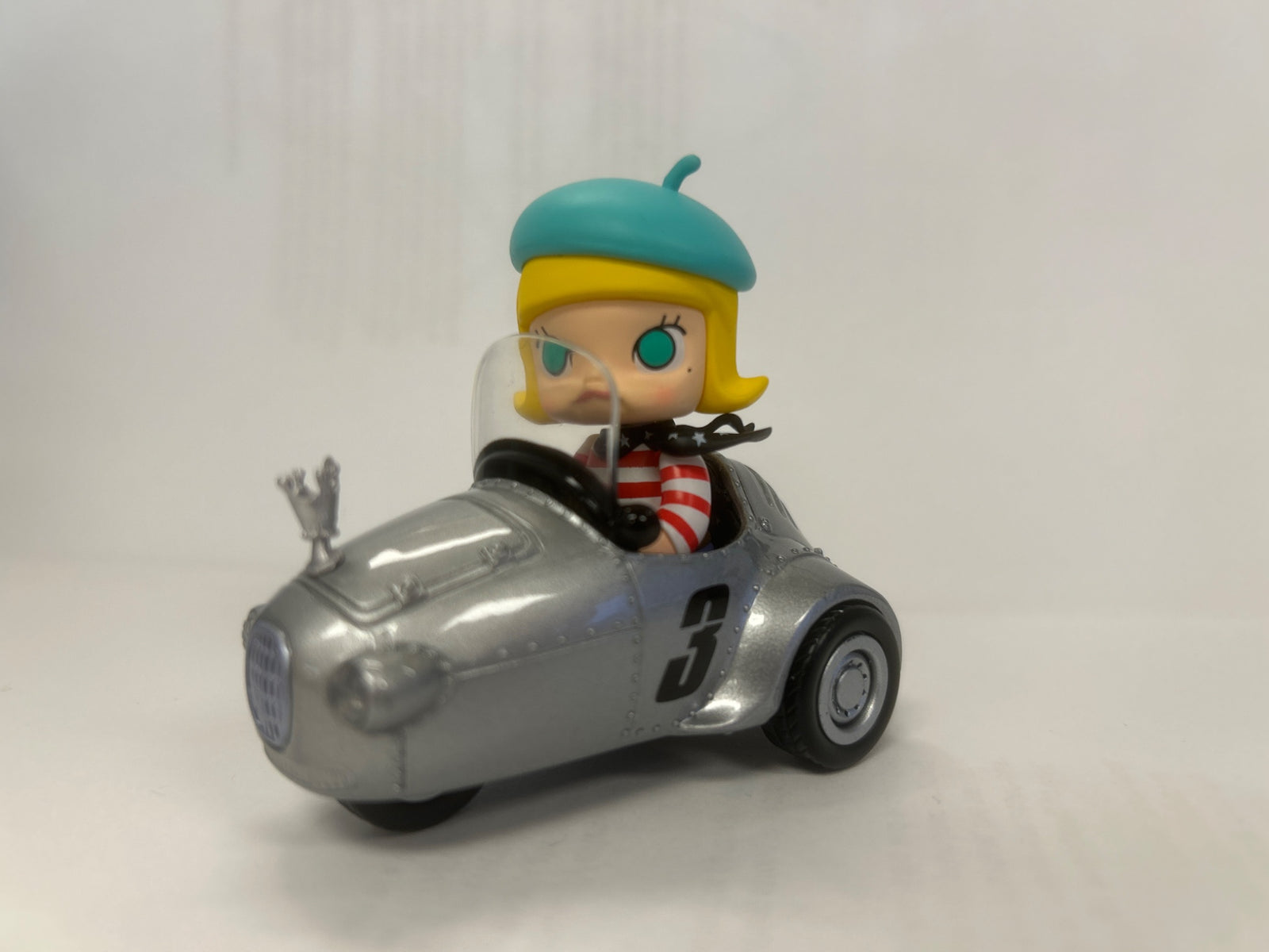 Rose Molly - Molly Car Series - Kenny Wong - 1