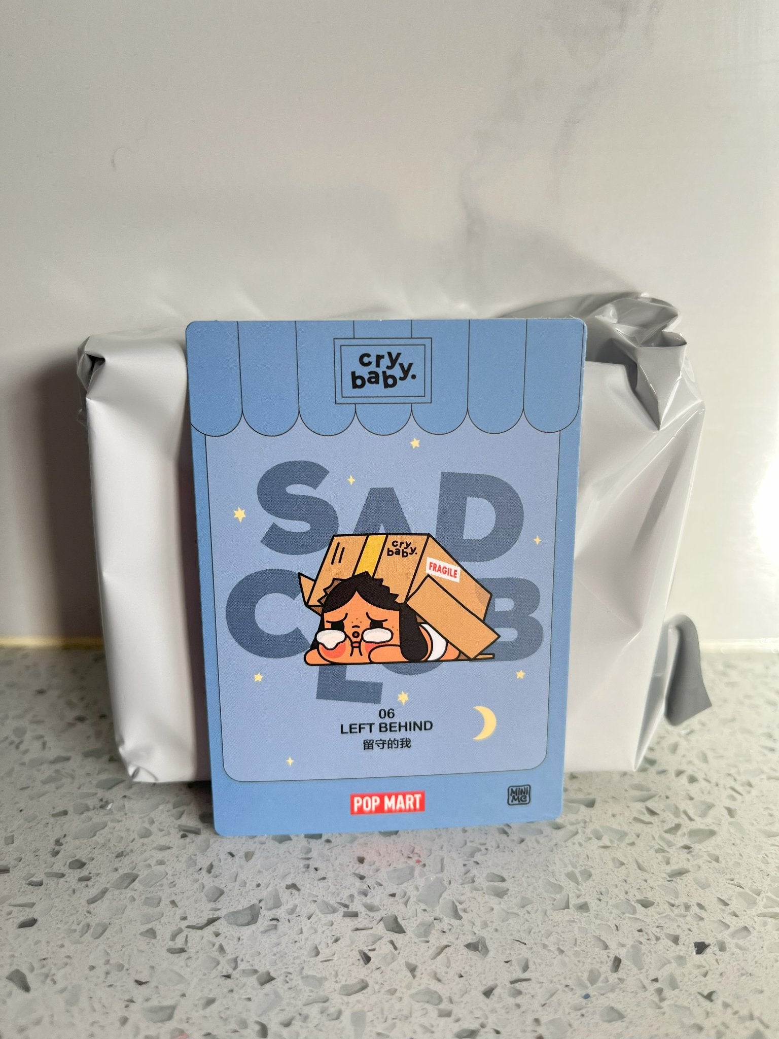 Left Behind - Cry Baby Sad Club Series Scene Set by Pop Mart - 1