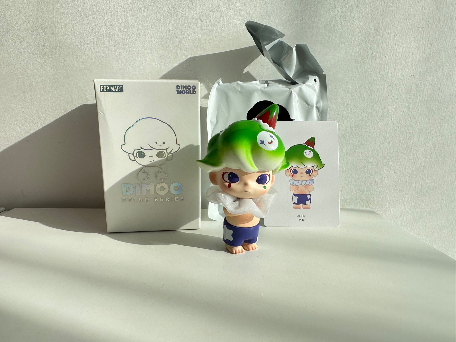 Joker - DIMOO Retro Series Figures by POP MART - 2