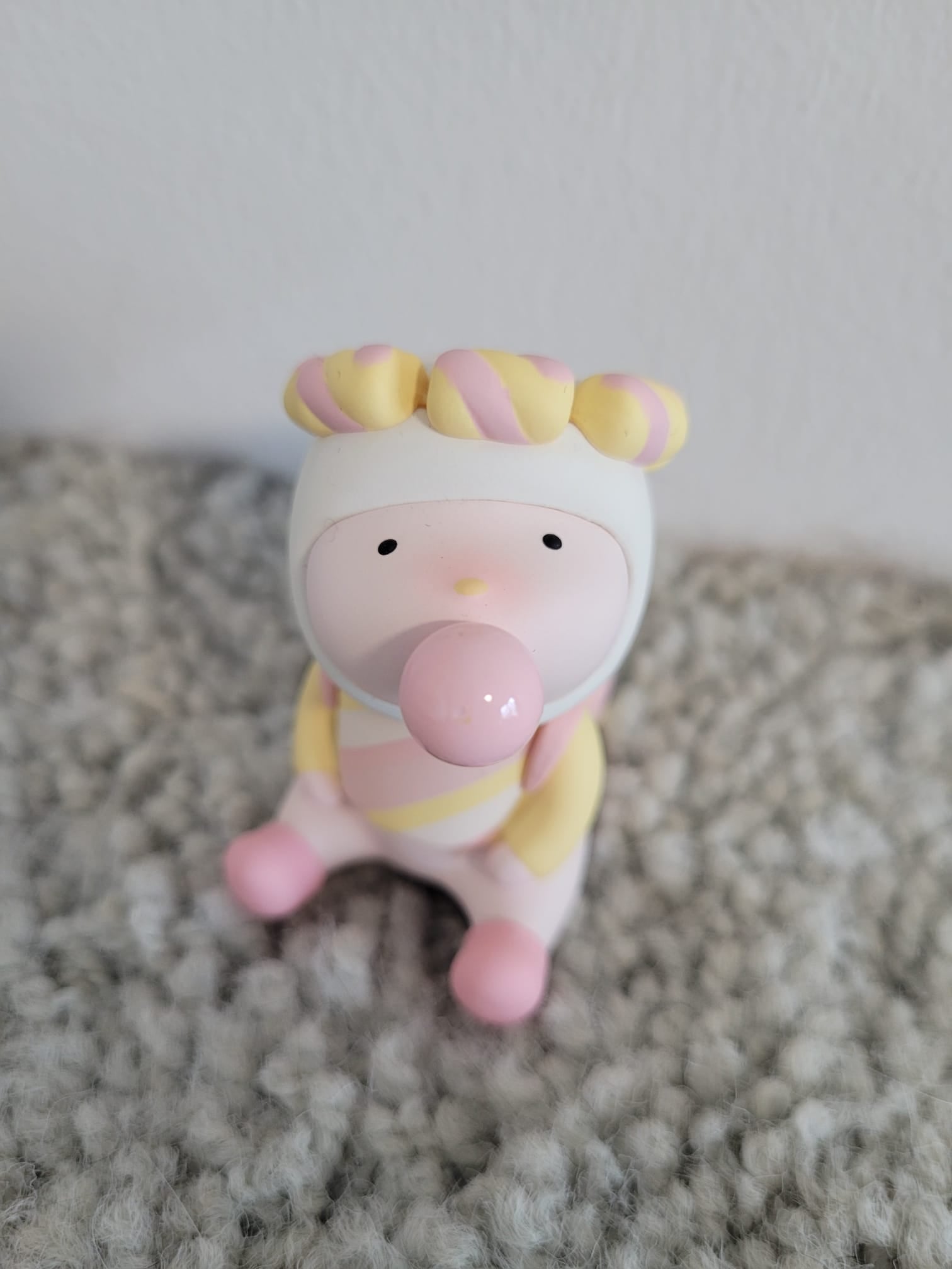 Marshmallow - Repolar Dessert Series - Finding Unicorn - 1