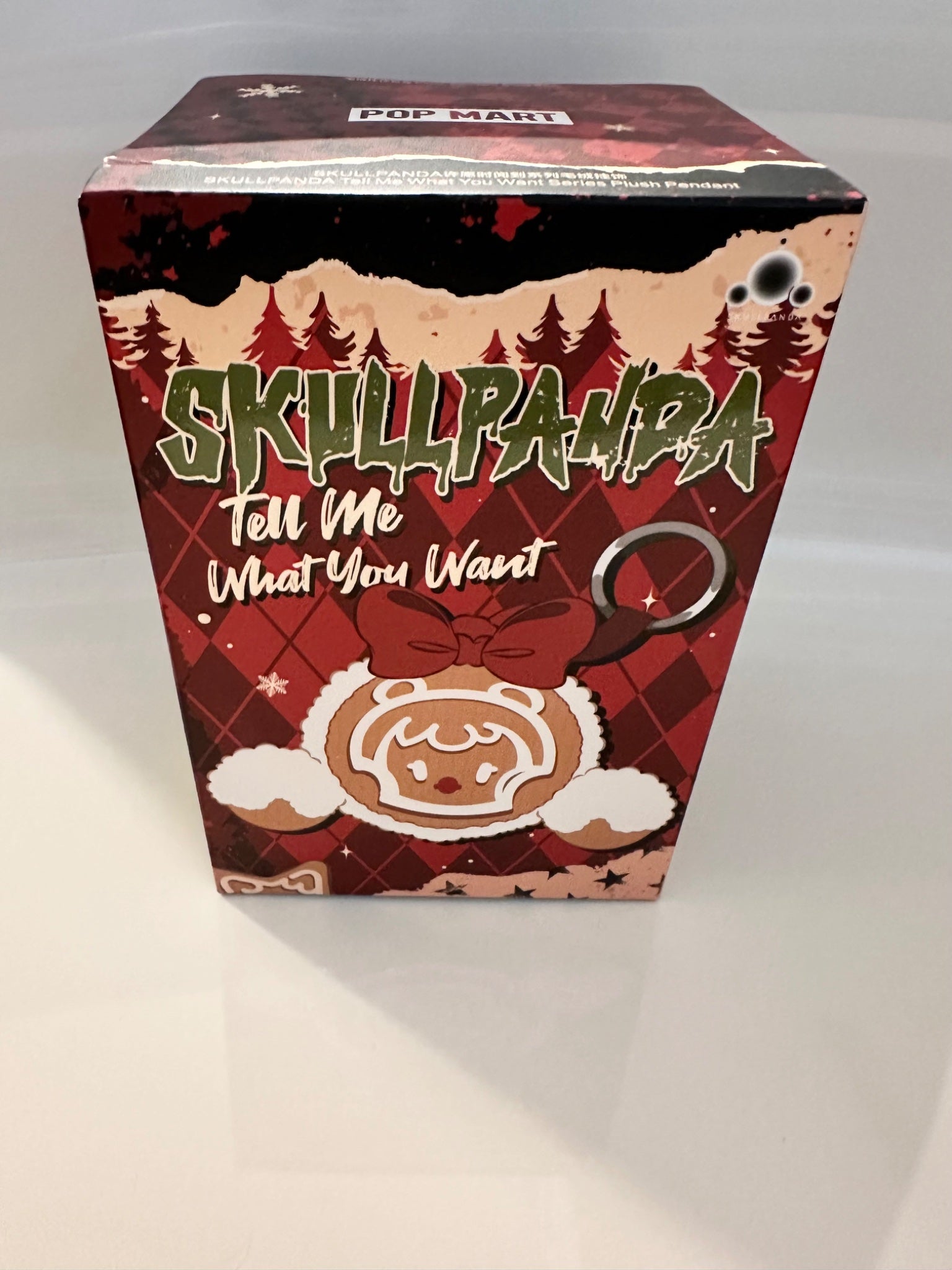 Getting Dressed (pink) - Skullpanda Tell Me What You Series - Pop Mart - 1