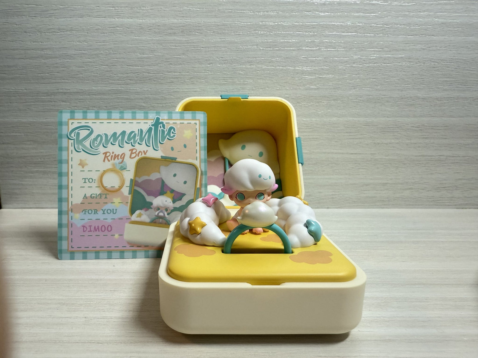 DIMOO - Popmart Romantic Ring Box Series 1 - 1