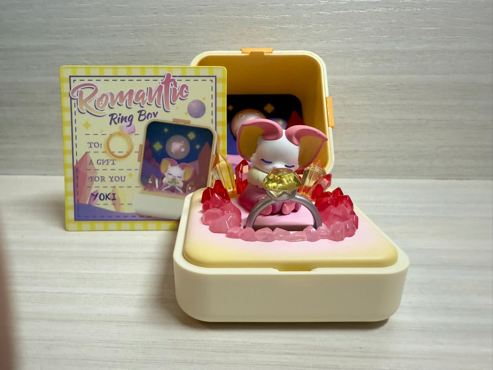 Yoki - Popmart Romantic Ring Box Series 1 - 1