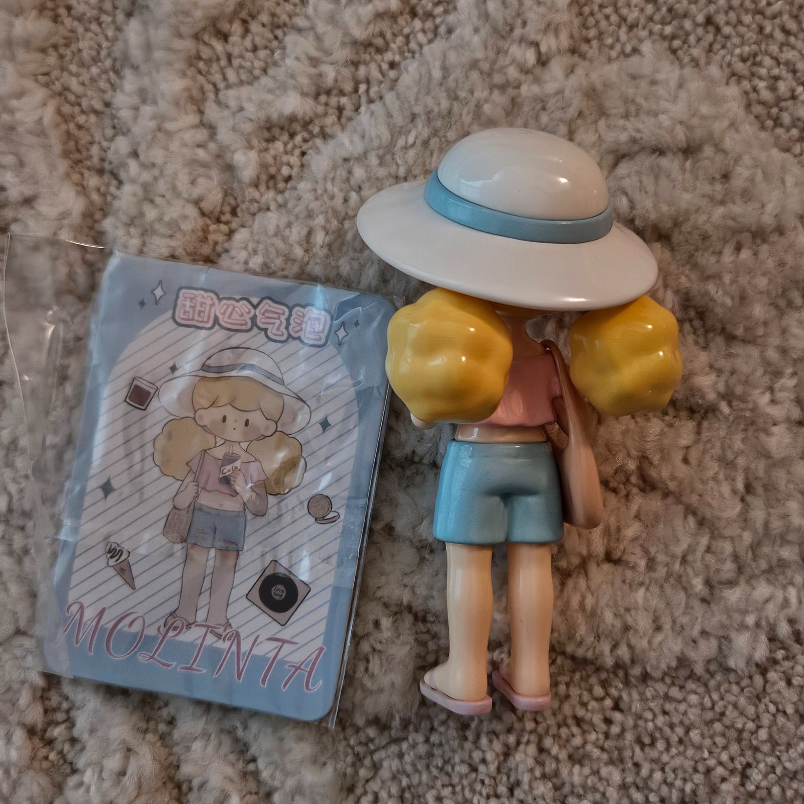 Honey Bubble - Molinta Minor Holiday by Finding Unicorn - 2