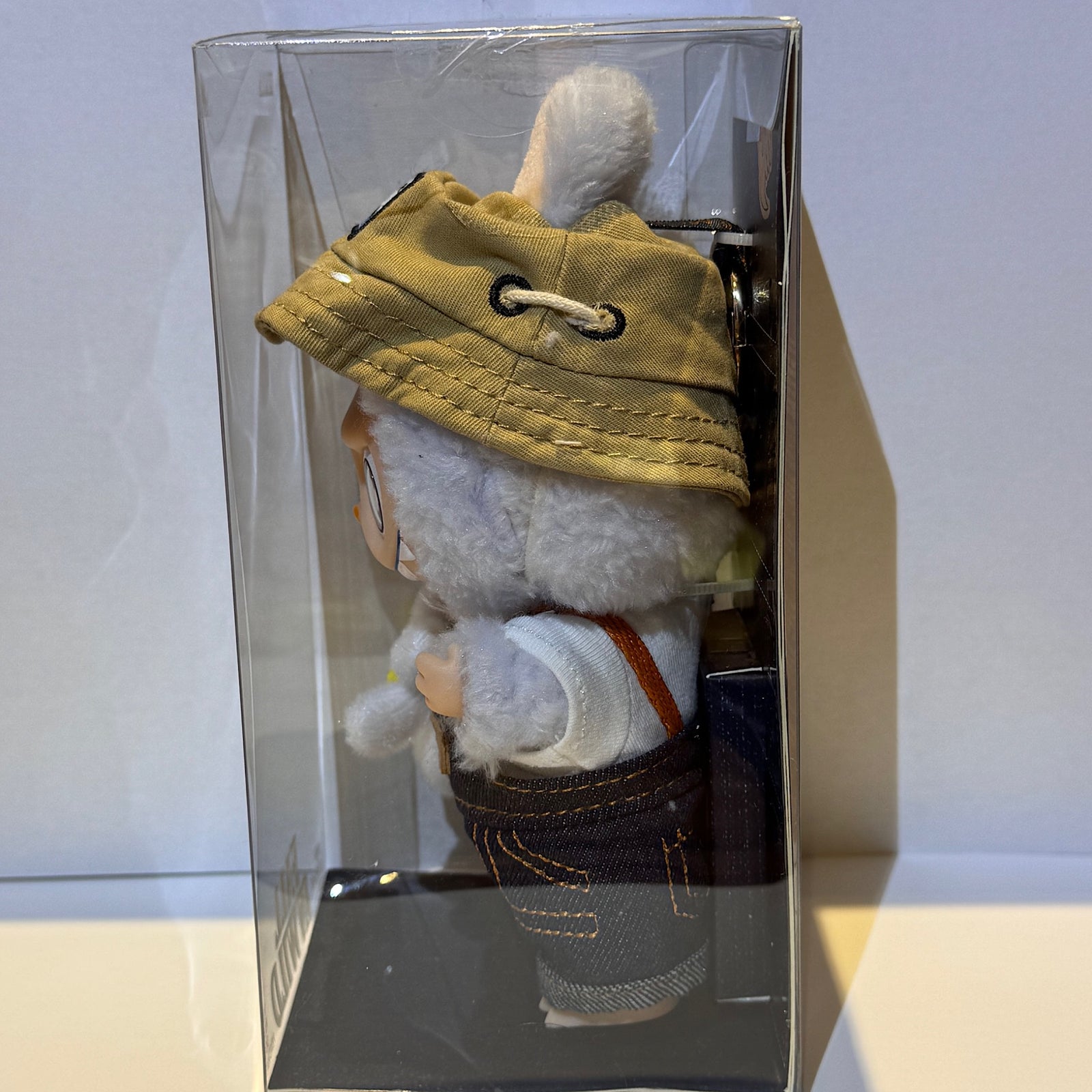 Labubu Small Fall in Wild - Popmart - 4