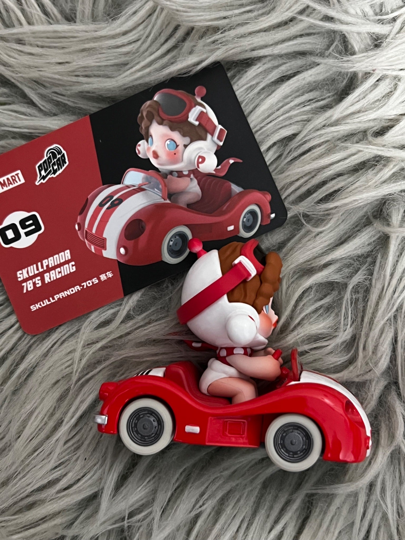Skullpanda 70's Racing Smart Figure - Pop Car Super Track - Pop Mart - 2