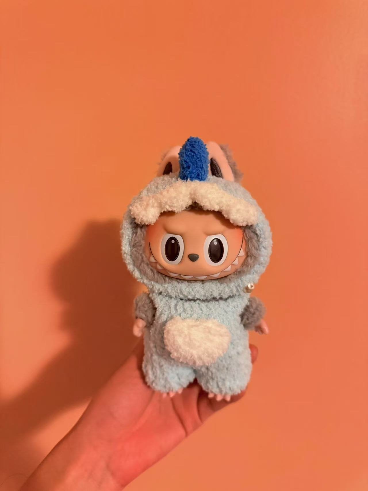 Crochet Blue Dino - Labubu Clothes For Exciting Macaron - 1