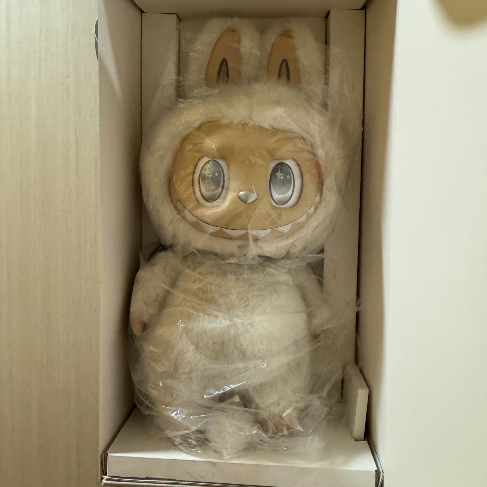 THE MONSTERS - ANGEL IN CLOUDS Vinyl Face Doll - 2