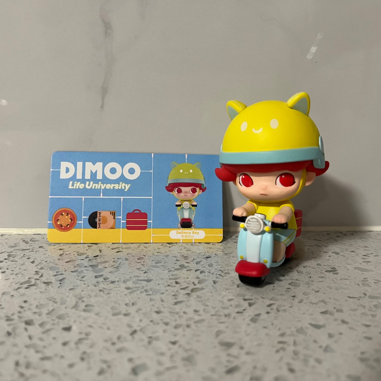 Delivery Boy - Dimoo Life University Series - Pop Mart