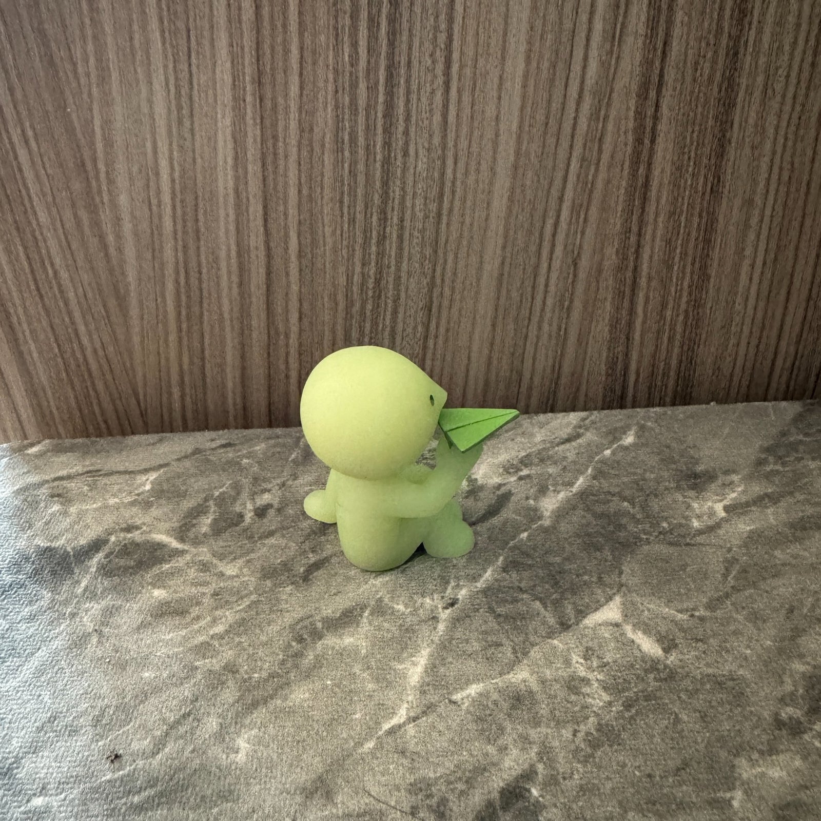 Paper Airplane - Smiski Sunday Series