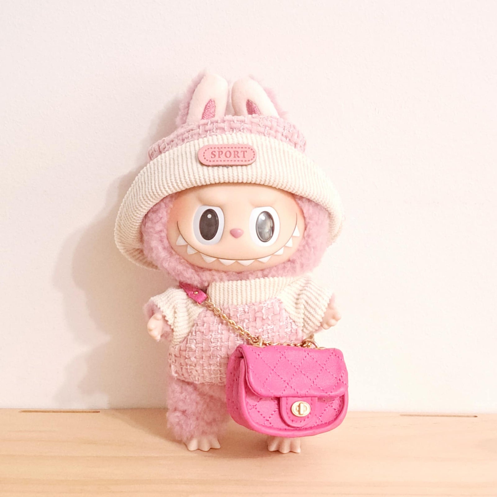 Pink Weekend Outfit Set - Labubu Clothes for Exciting Macaron/Have A Seat