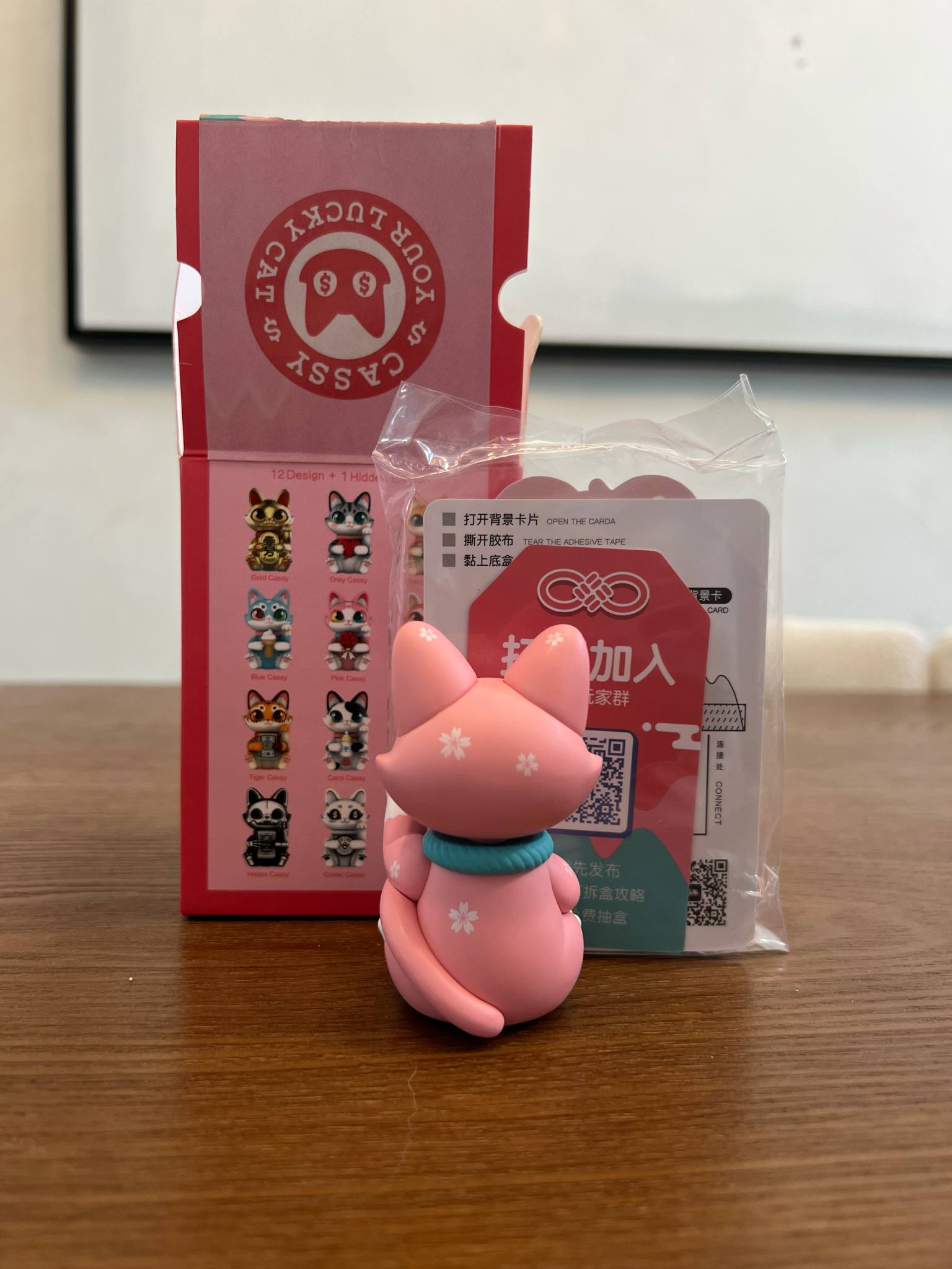 Pink Cassy - Moetch x CASSY Your Lucky Cat