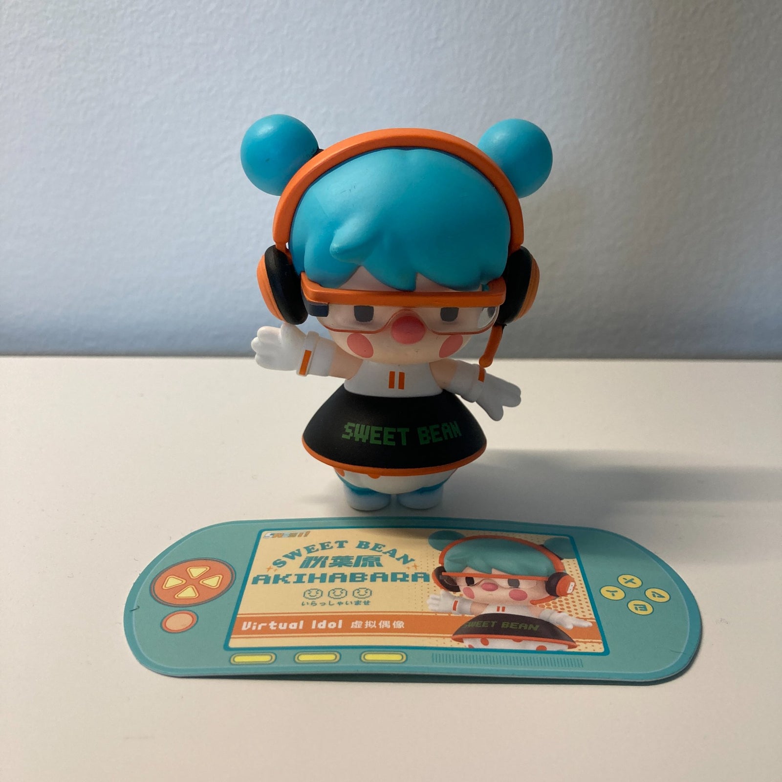 Virtual Idol- Sweet Bean Akihabara Series by POP MART