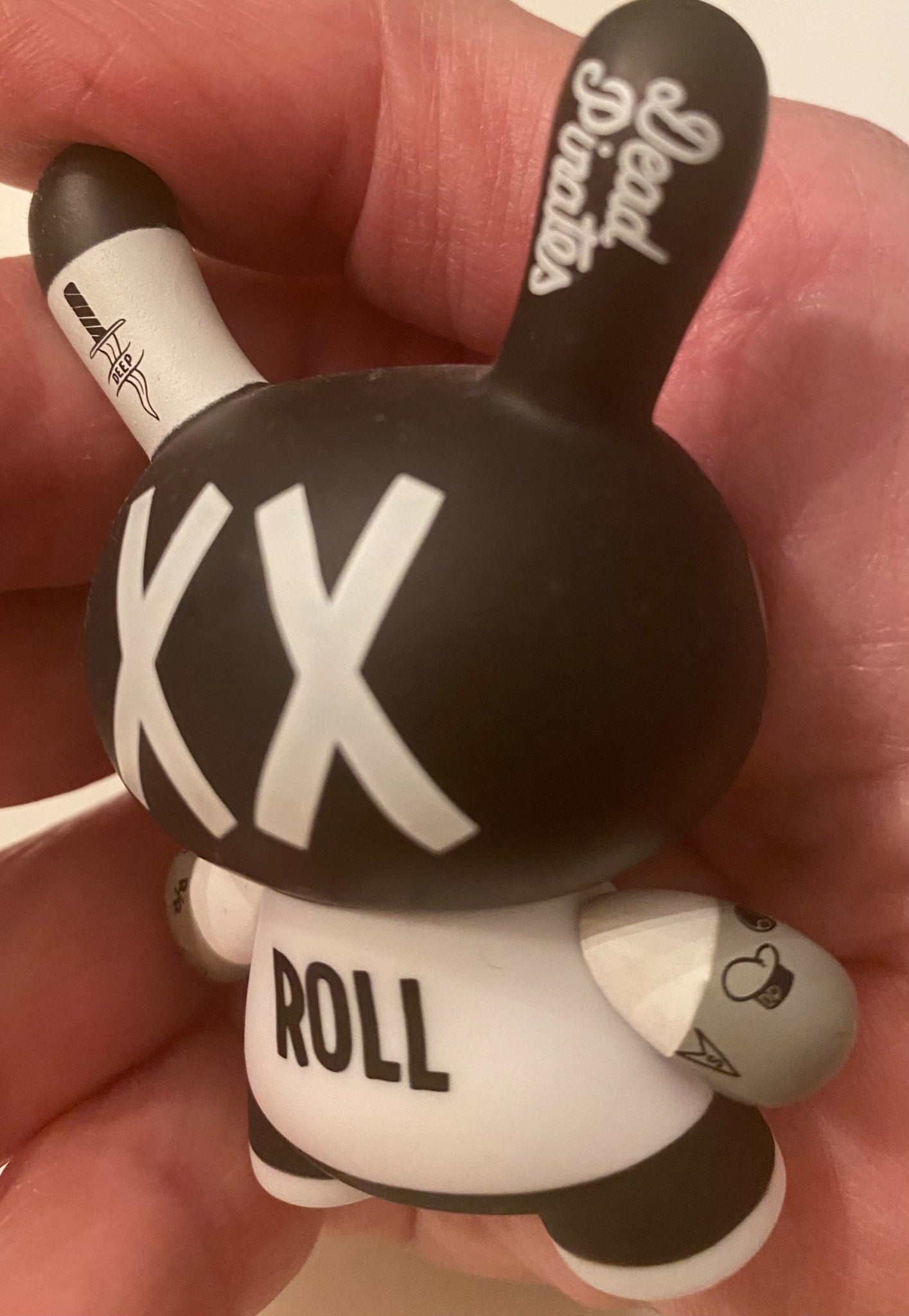 Le Dead Plastique 3” - Dunny McBess 2013 - Kidrobot