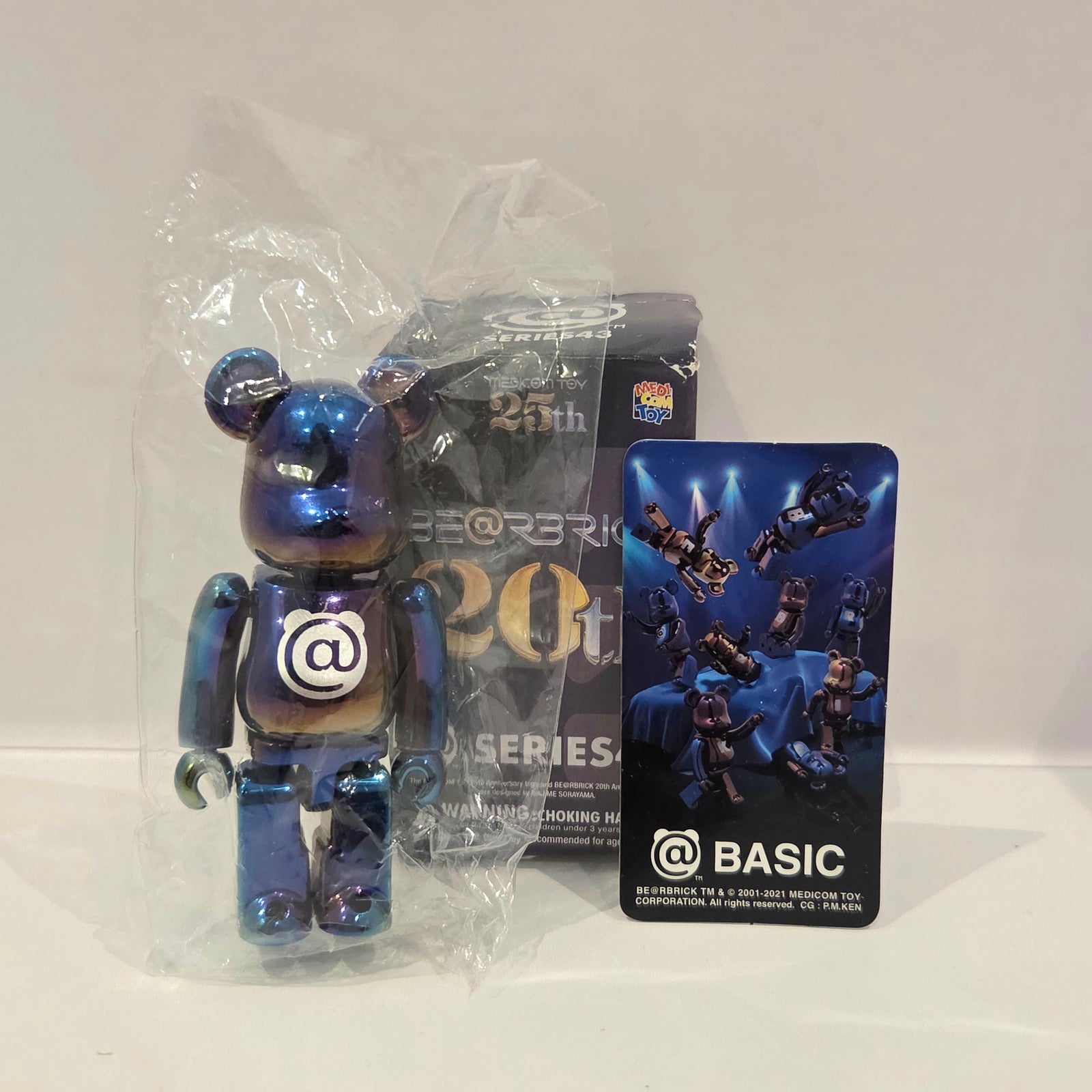 Basic @ - Bearbrick Series 43 by Medicom Toy