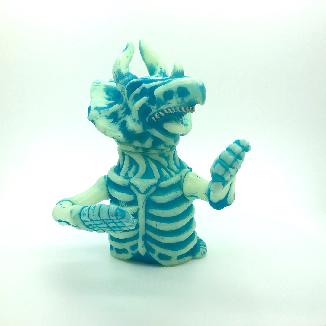 Gashadokutops Sofubi - Creaking Skull by Cereal Box Toys Go!
