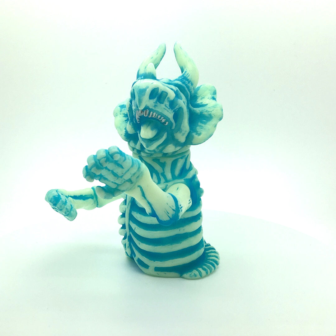 Gashadokutops Sofubi - Creaking Skull by Cereal Box Toys Go!