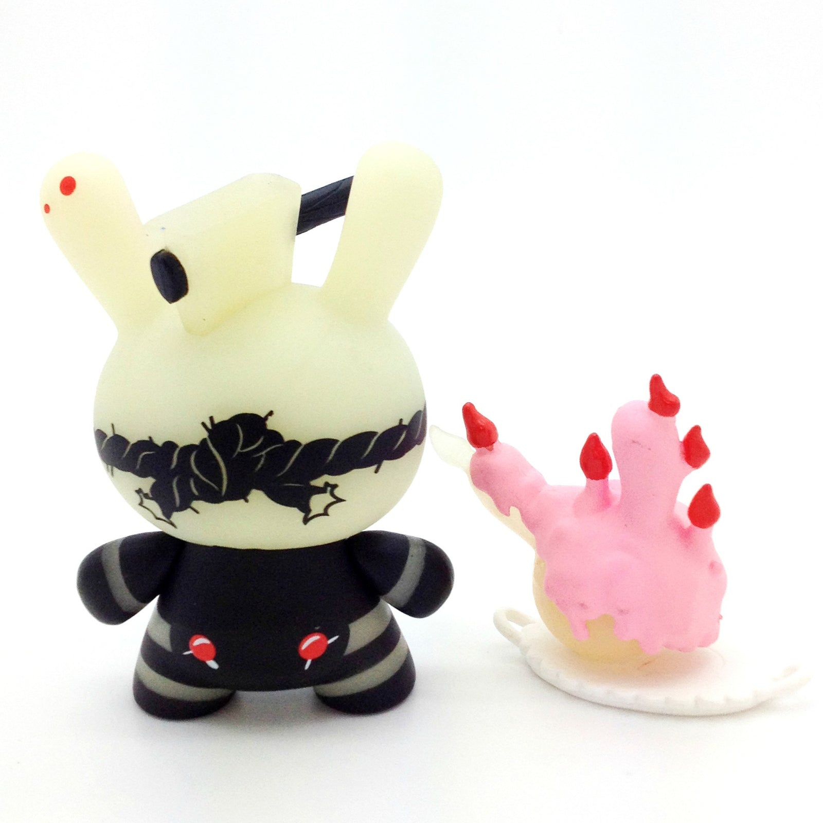 The 13 Dunny Series - Mad Butcher GID (Chase) #1 - Mindzai - 2