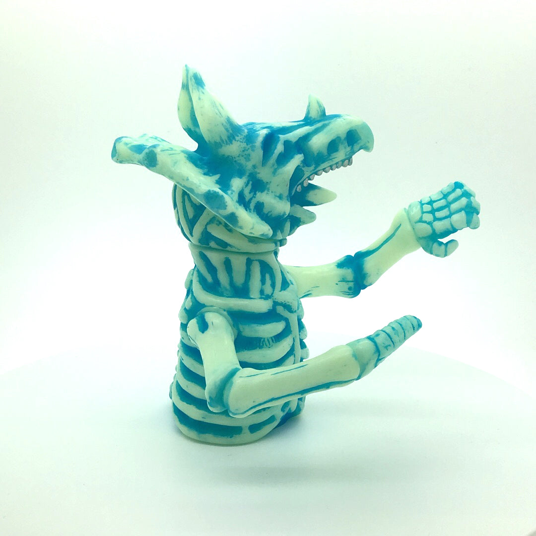 Gashadokutops Sofubi - Creaking Skull by Cereal Box Toys Go!