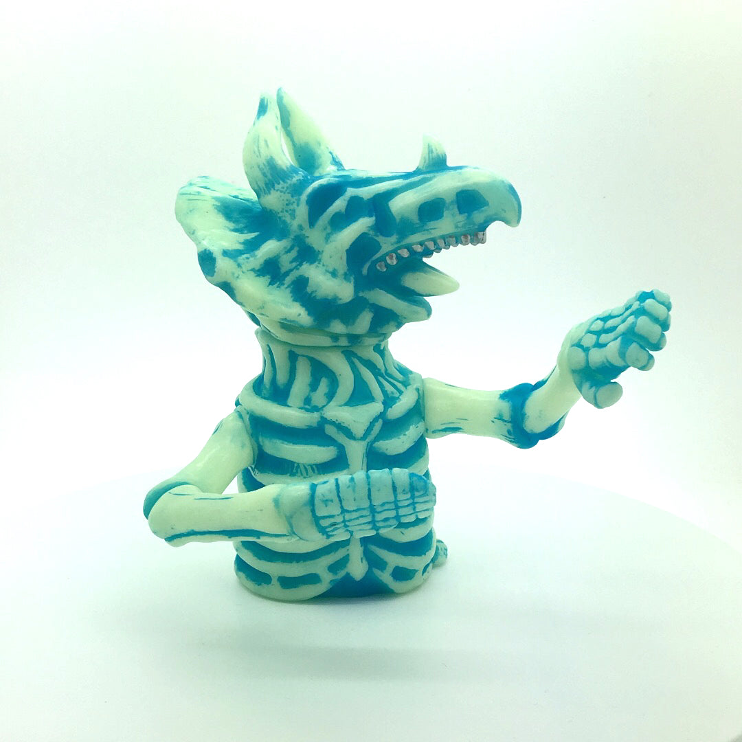 Gashadokutops Sofubi - Creaking Skull by Cereal Box Toys Go!