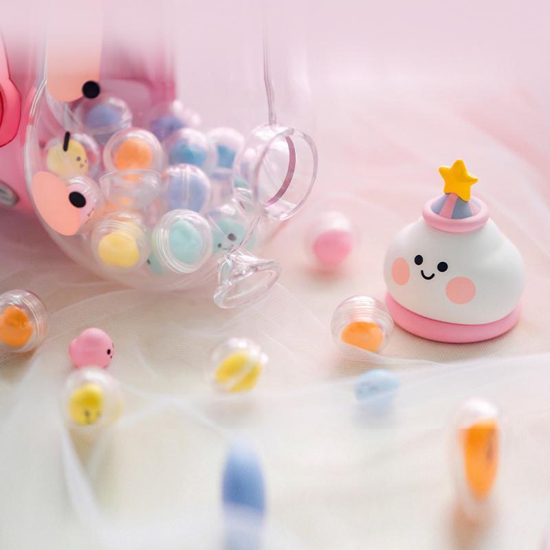Bobo & Coco Gashapon Machine by POP MART