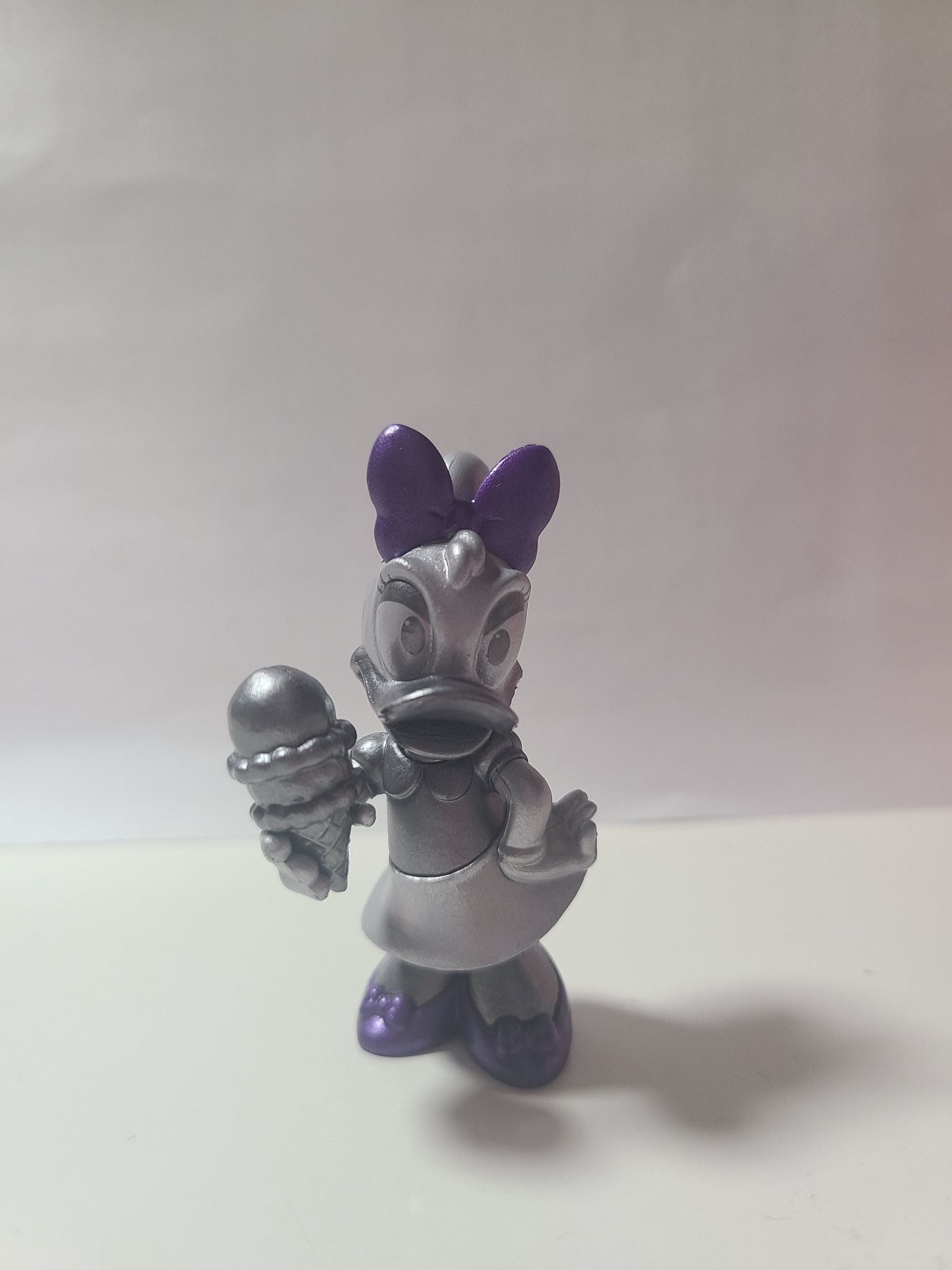 Daisy - Disney 100 Mini Collectibles Figure by Disney - 2