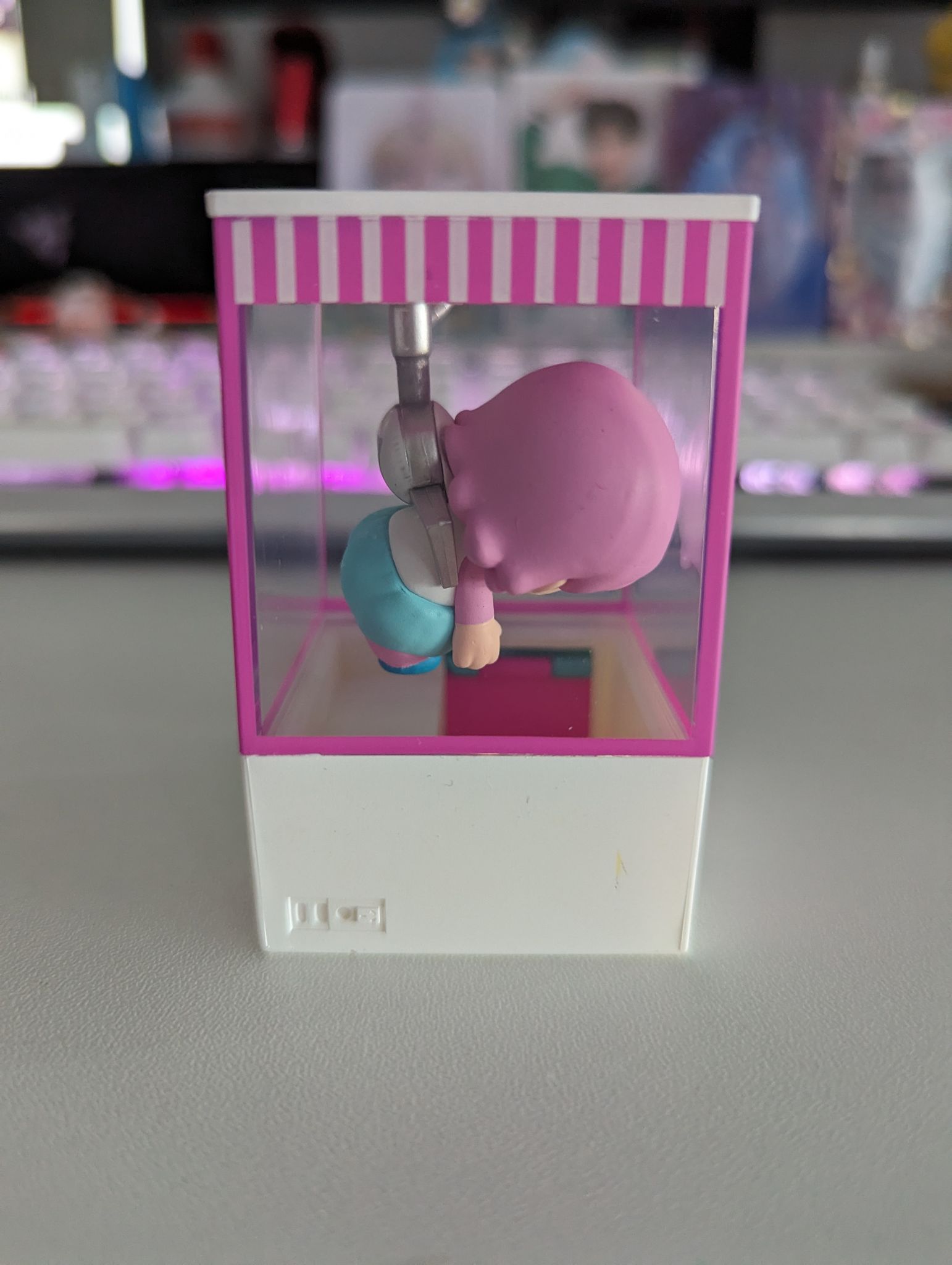 UFO Catcher - Sweet Bean Akihabara - POPMART - 2