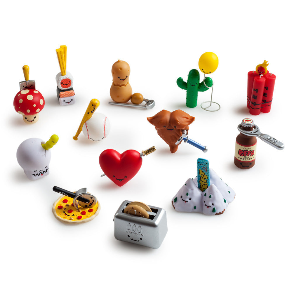 BFFs Love Hurts Mini Series 3 Blind Box by Travis Cain x Kidrobot - Mindzai - 2