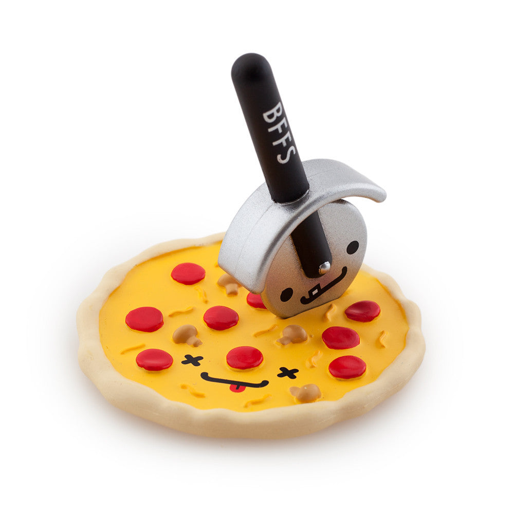 BFFs Love Hurts Mini Series 3 Blind Box by Travis Cain x Kidrobot - Mindzai - 4