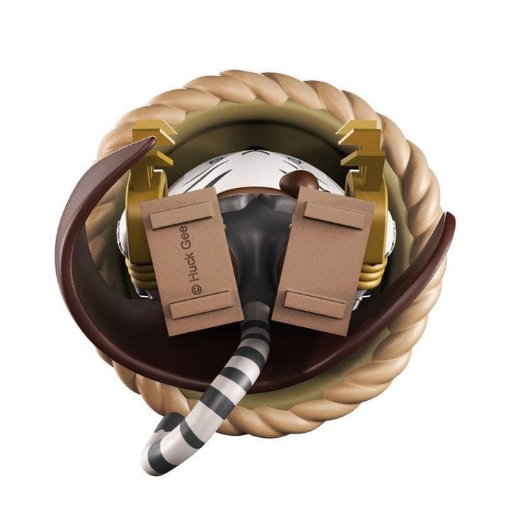 Golden Claw by Huck Gee x Mighty Jaxx Gold Life