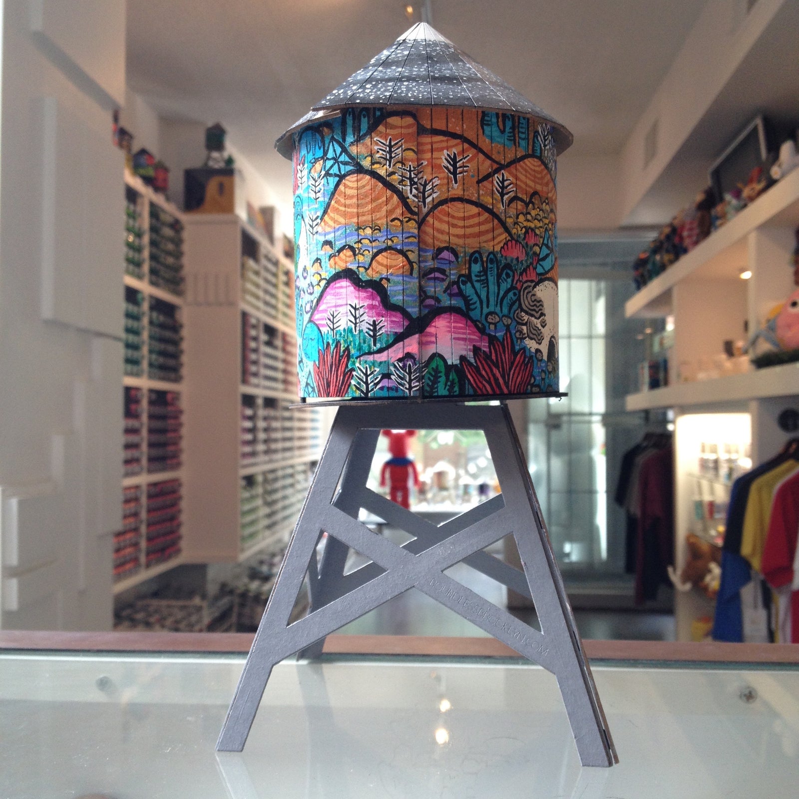 Waxhead Custom Boundless Brooklyn Water Tower - Mindzai - 4