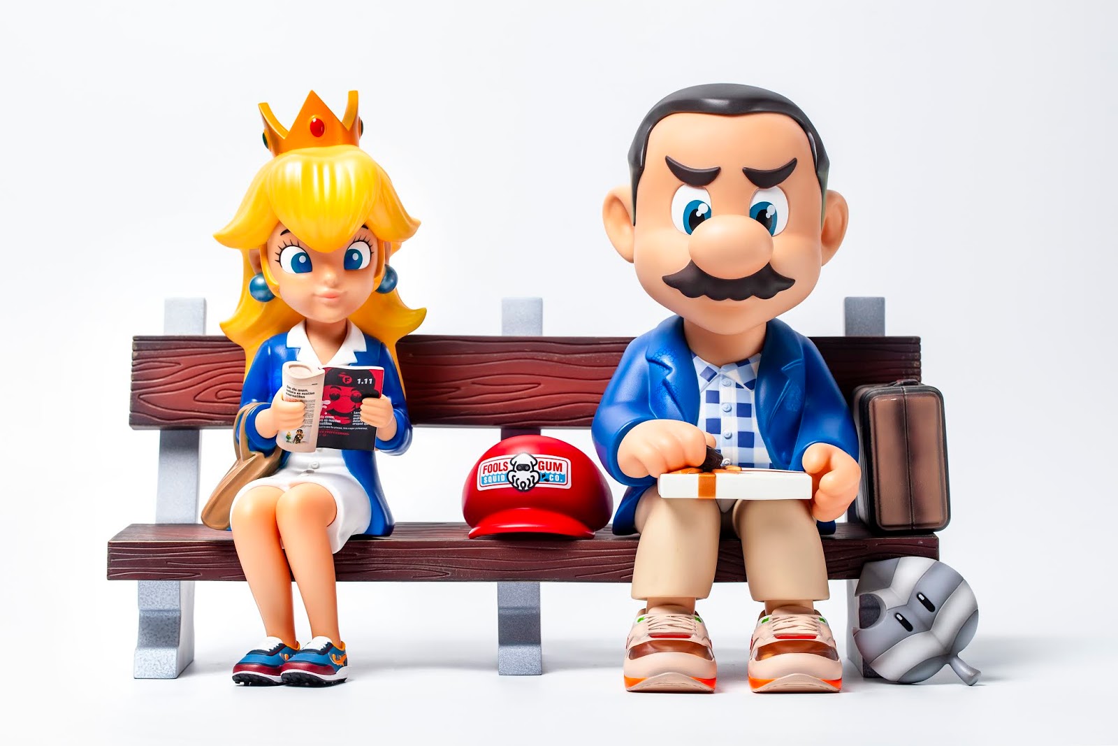 Super Run // Innersect Art Toy Figure by Fools Paradise