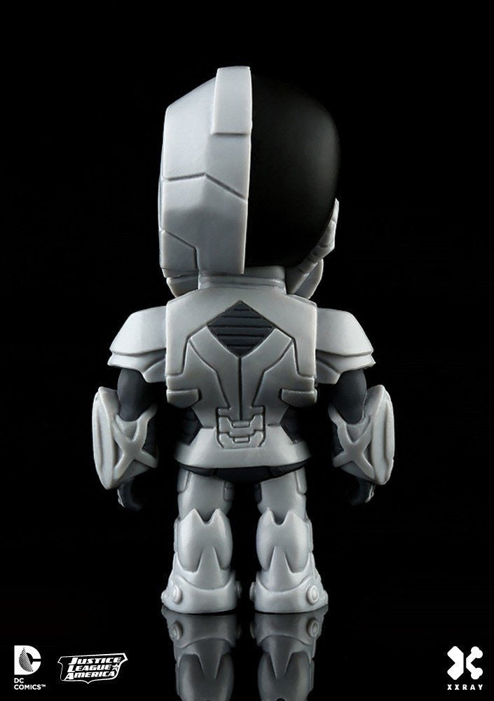 XXRay Cyborg by Jason Freeny x Mighty Jaxx - Mindzai - 5